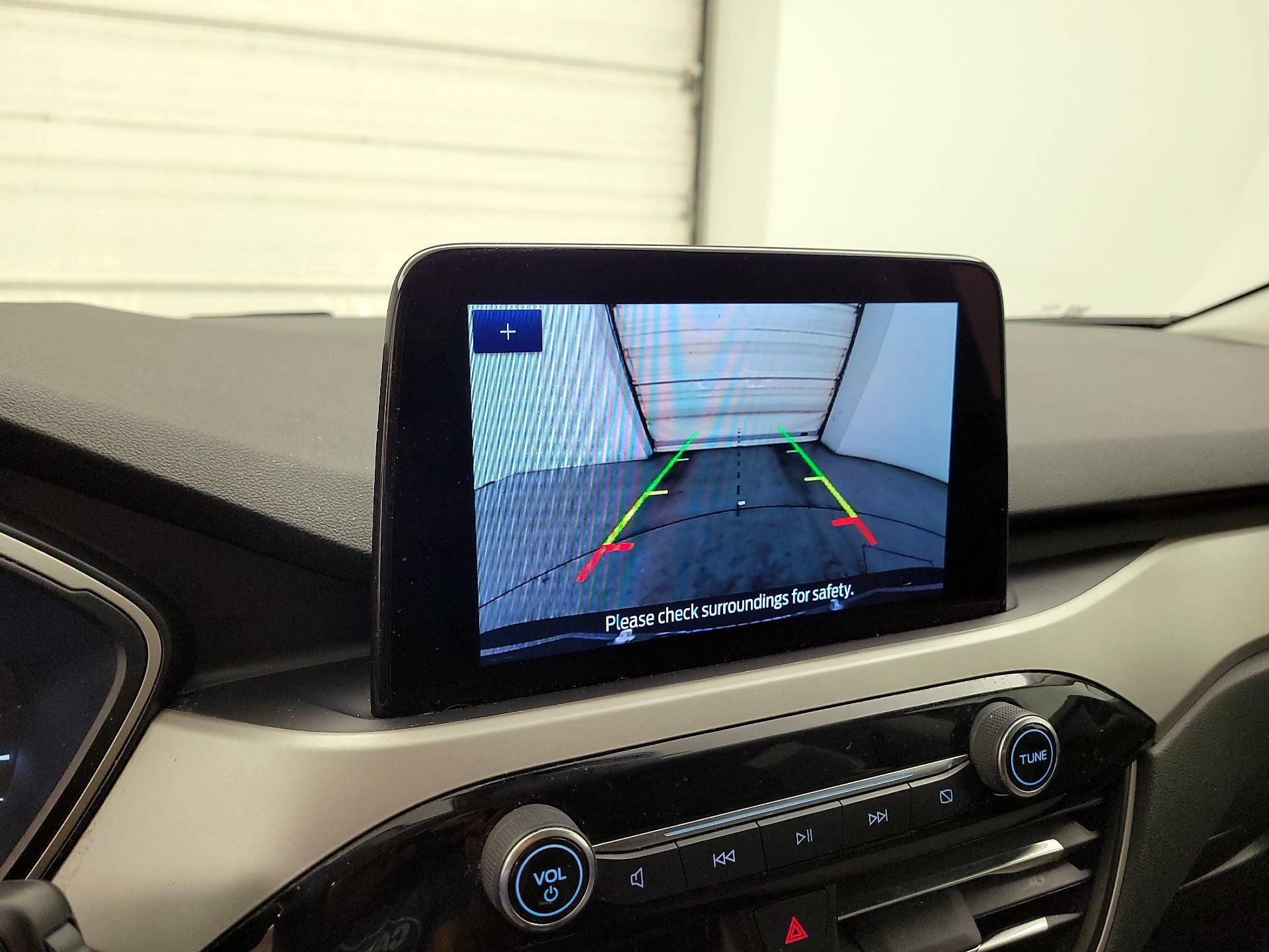 Thumbnail: 2022 Ford Escape - 14