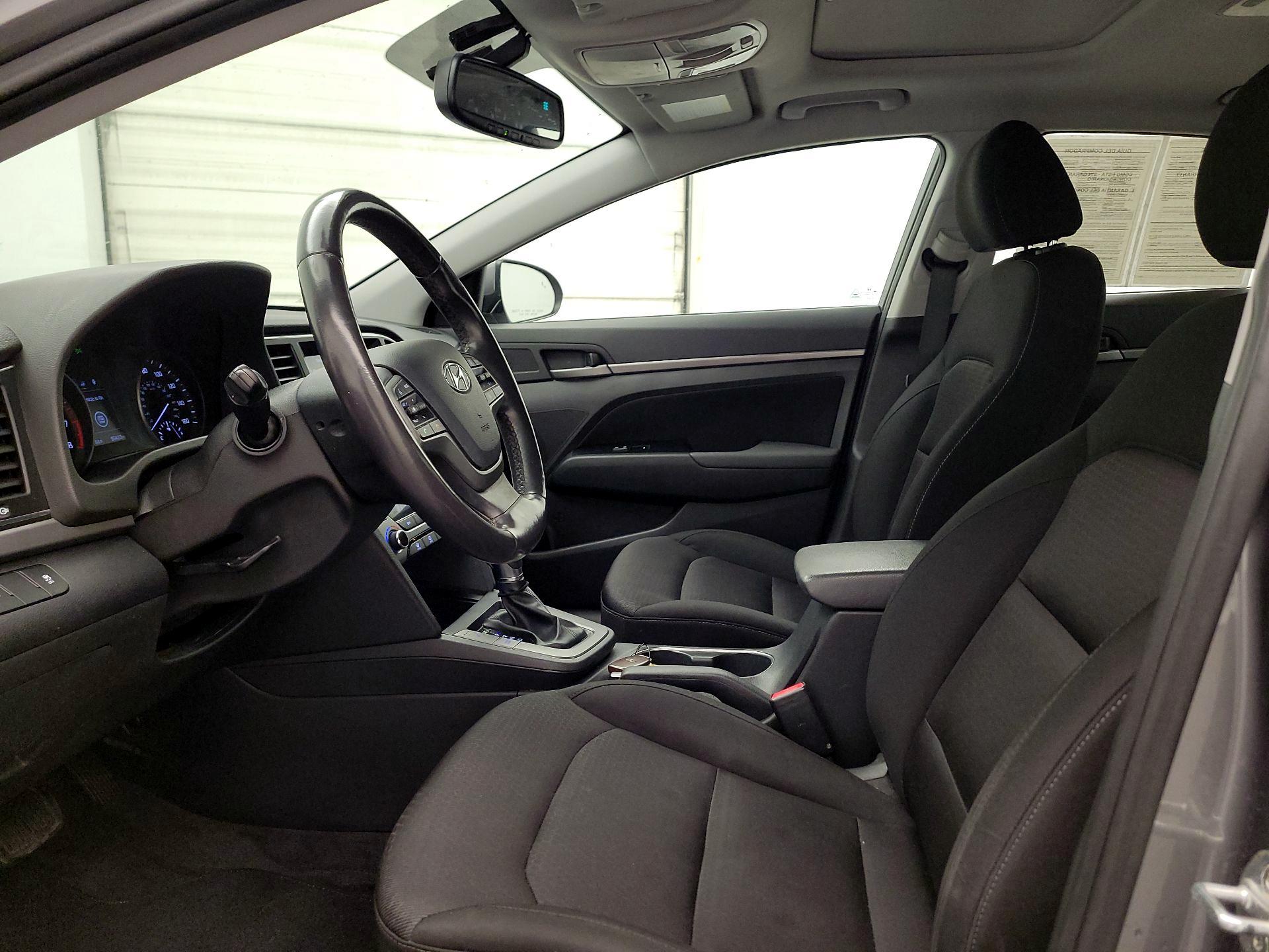 Thumbnail: 2018 Hyundai Elantra - 11