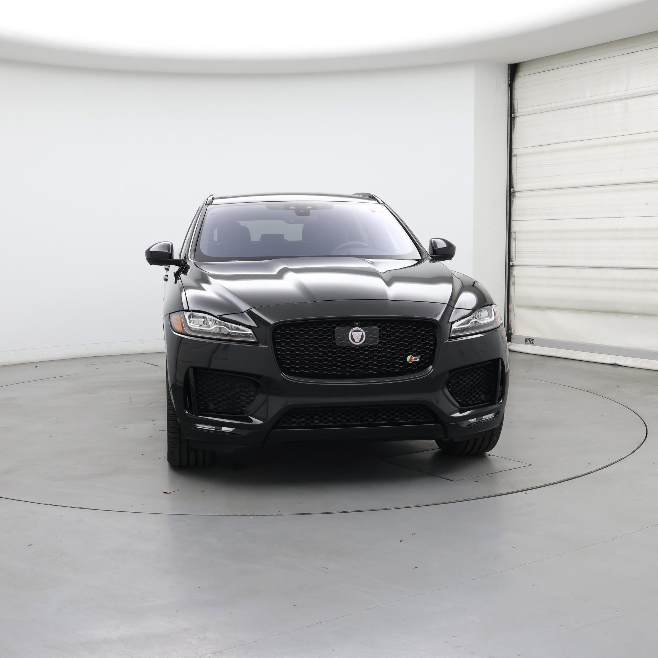 Thumbnail: 2019 Jaguar F-Pace - 5