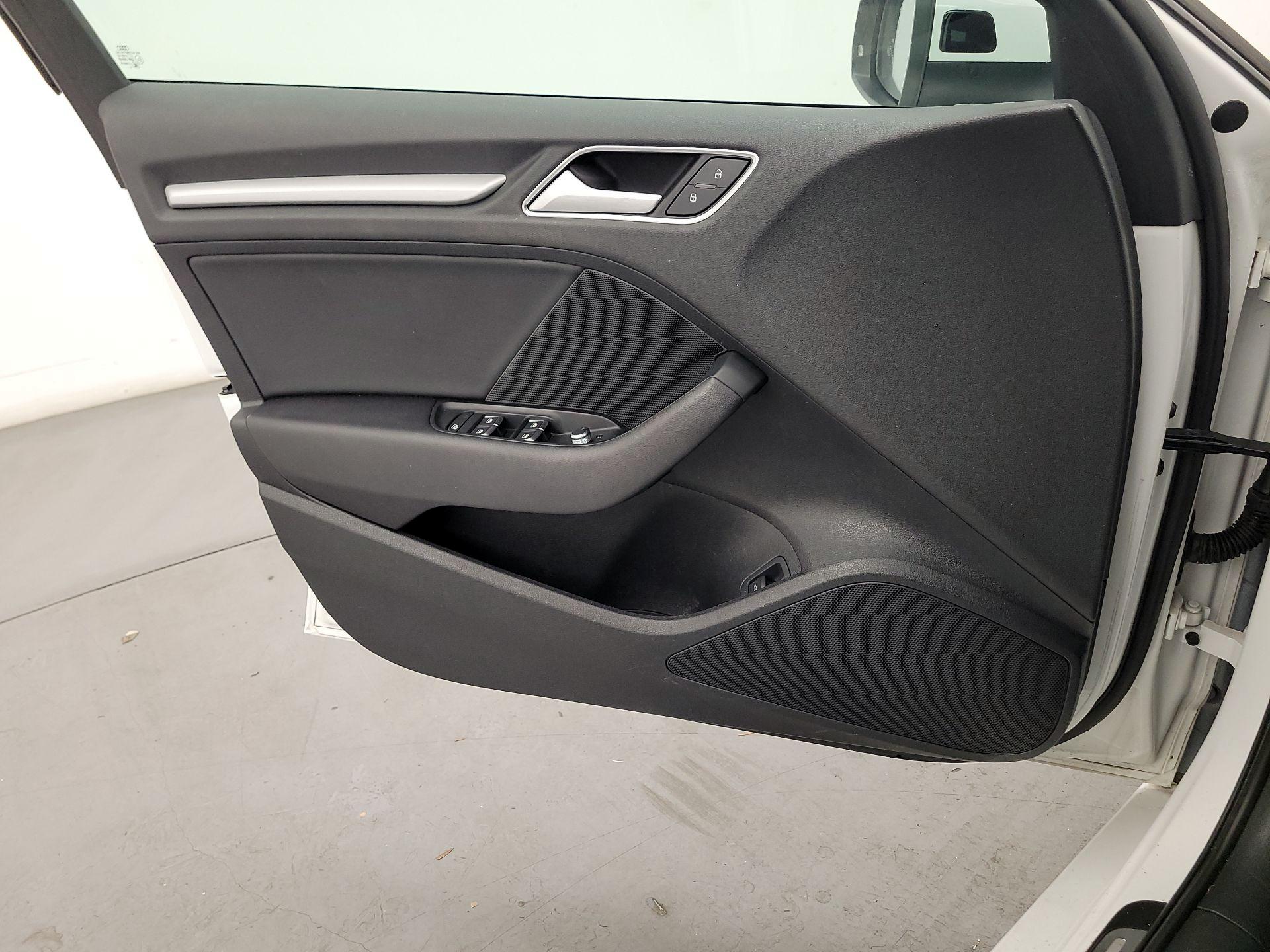 Thumbnail: 2019 Audi A3 - 12