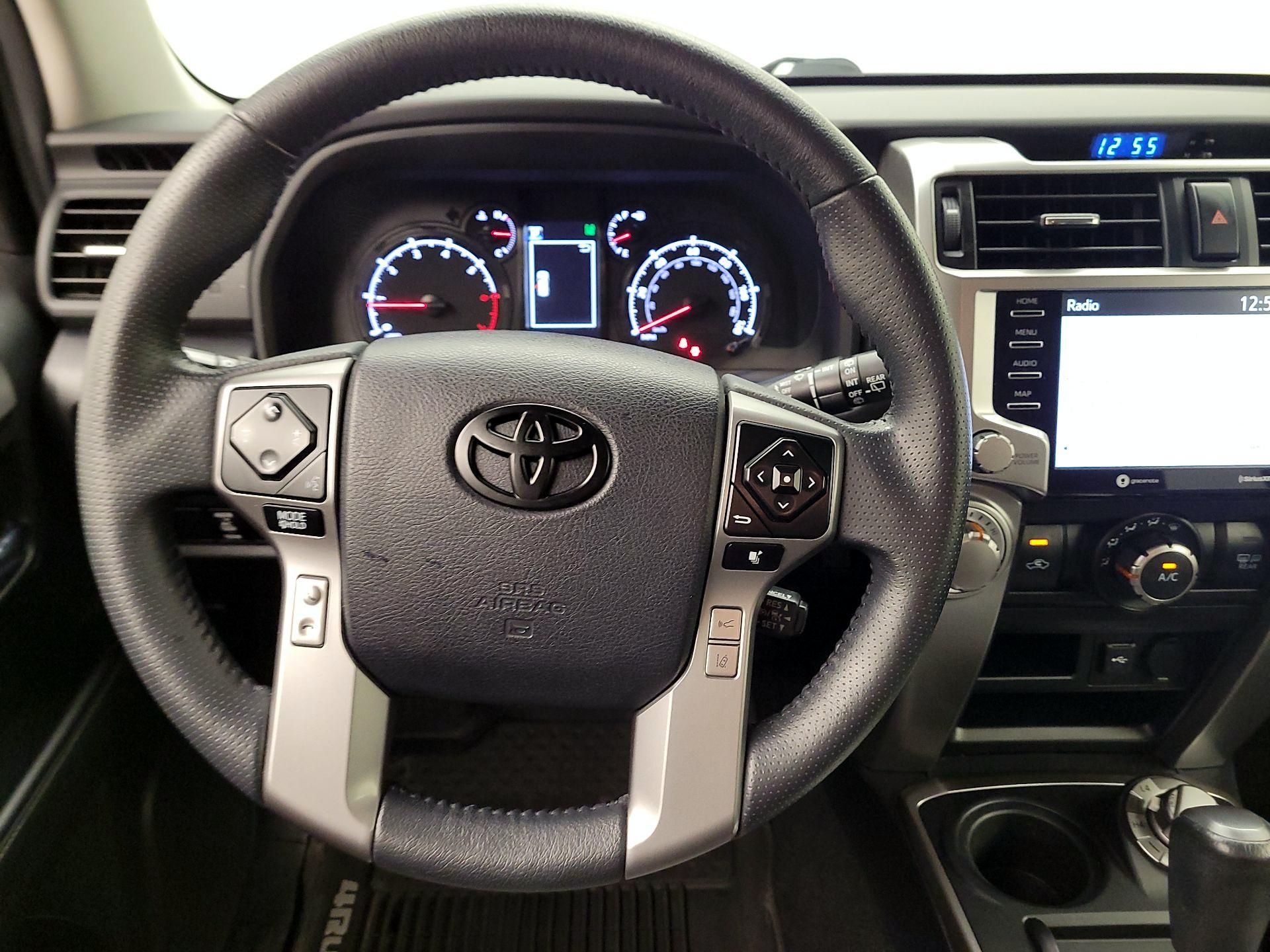 Thumbnail: 2020 Toyota 4Runner - 10