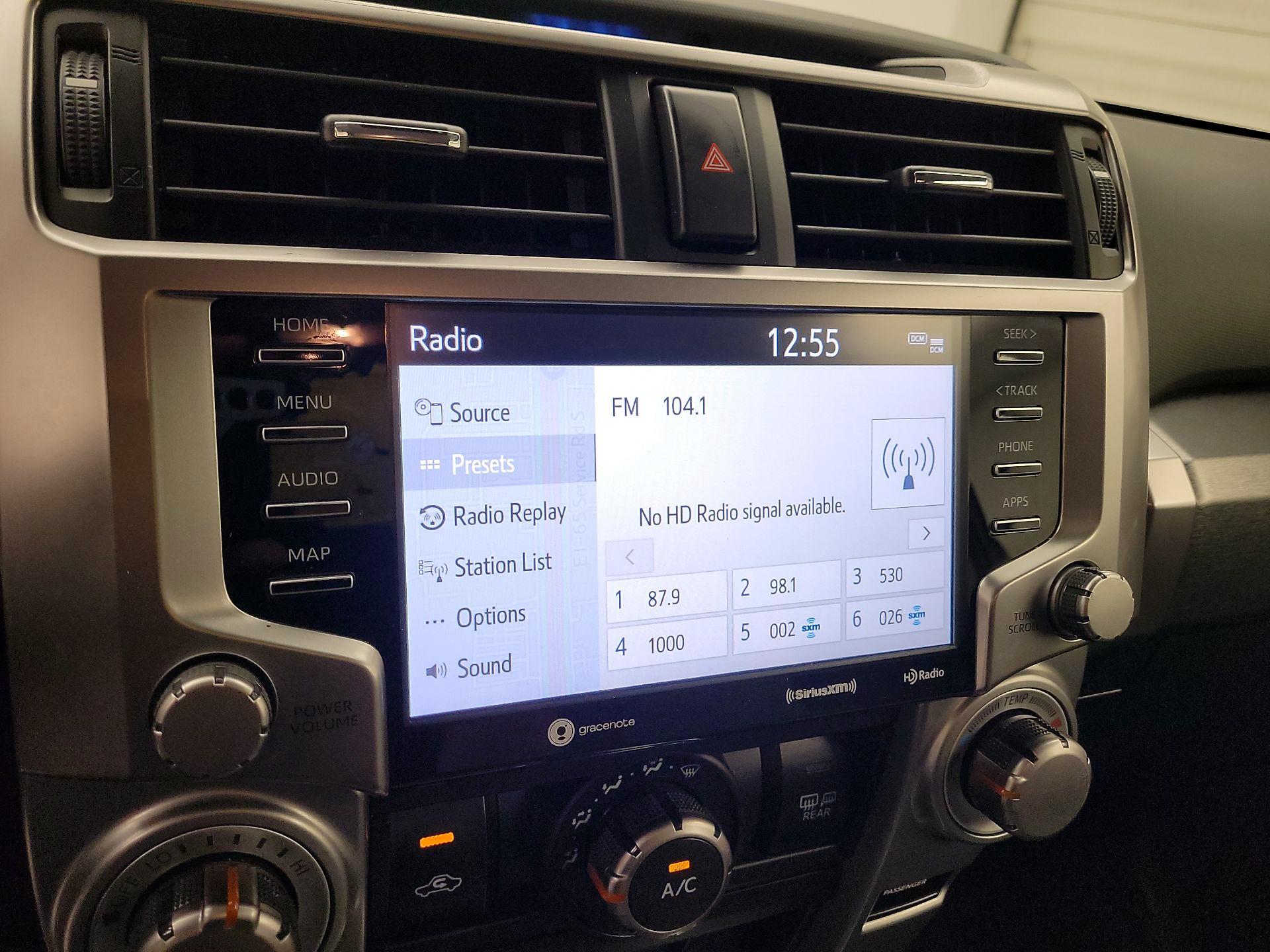 Thumbnail: 2020 Toyota 4Runner - 13