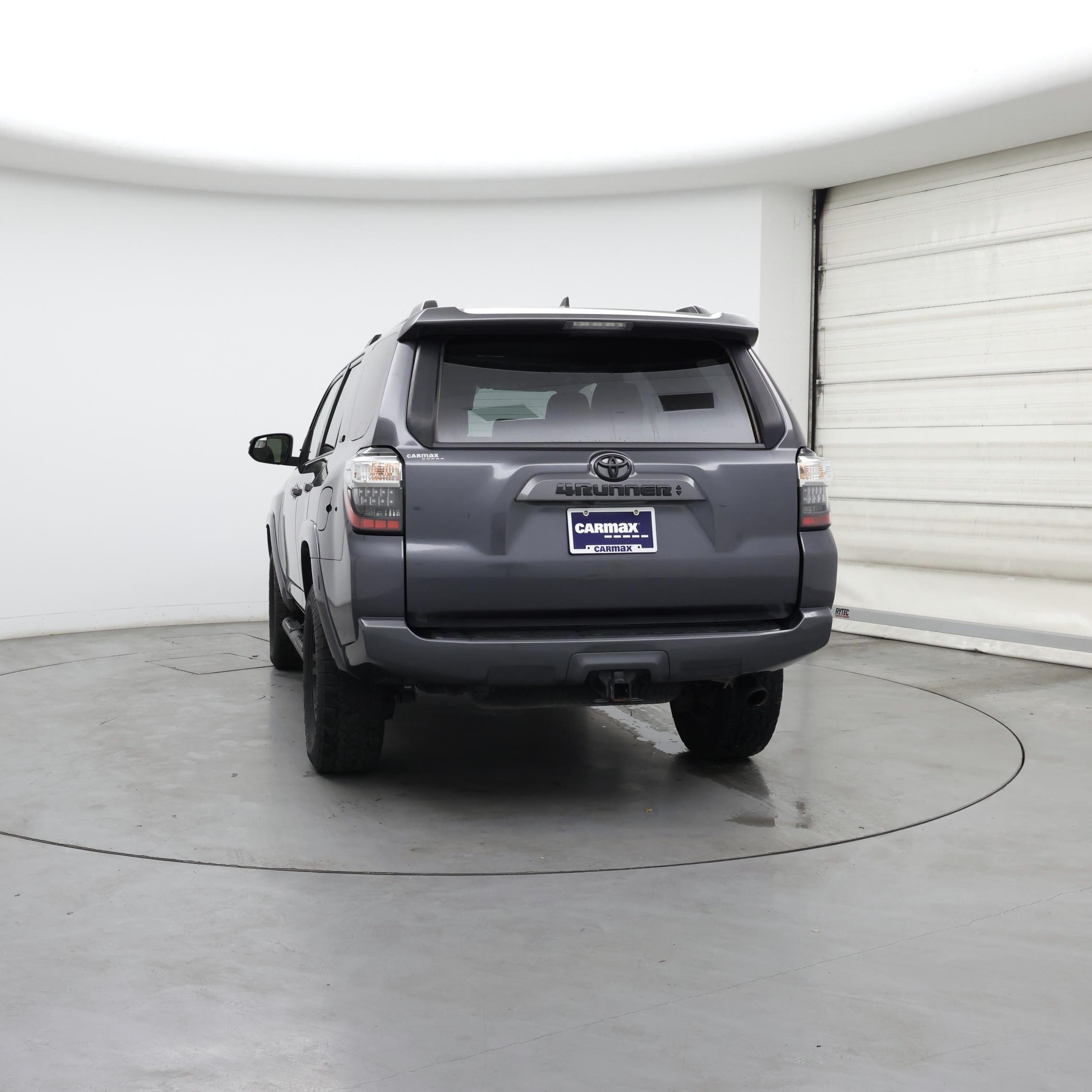 Thumbnail: 2020 Toyota 4Runner - 6