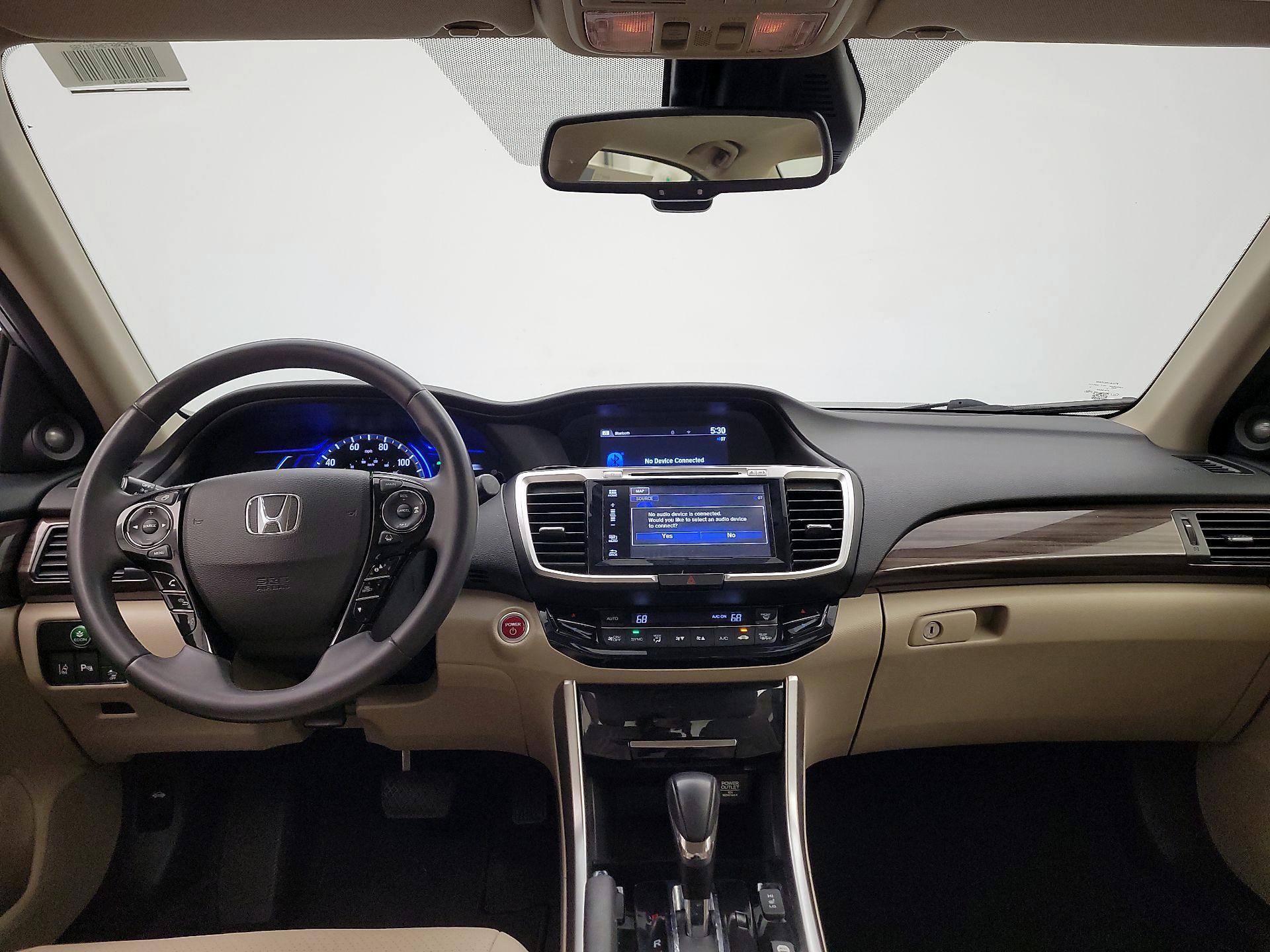 Thumbnail: 2017 Honda Accord - 9