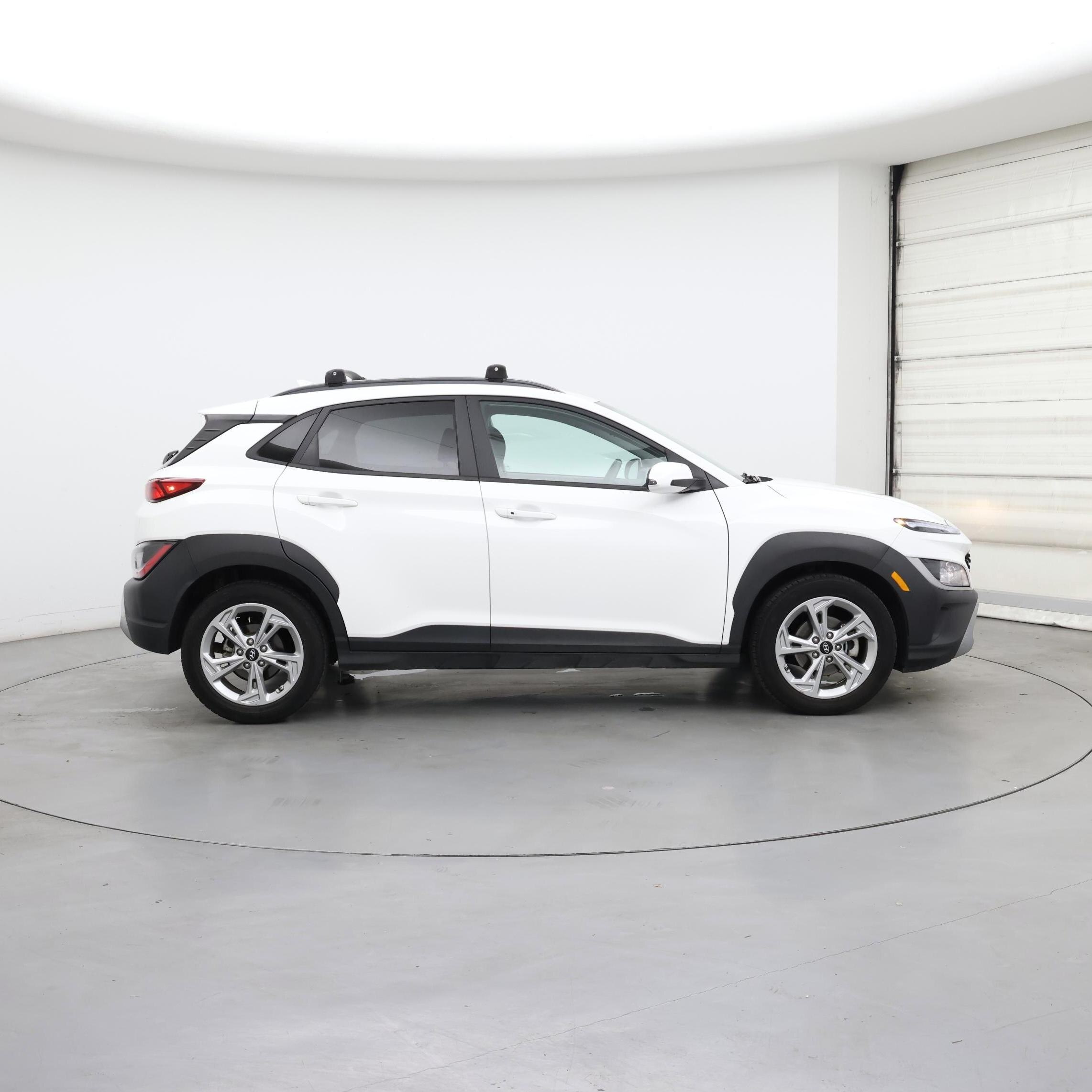 Thumbnail: 2022 Hyundai Kona - 7