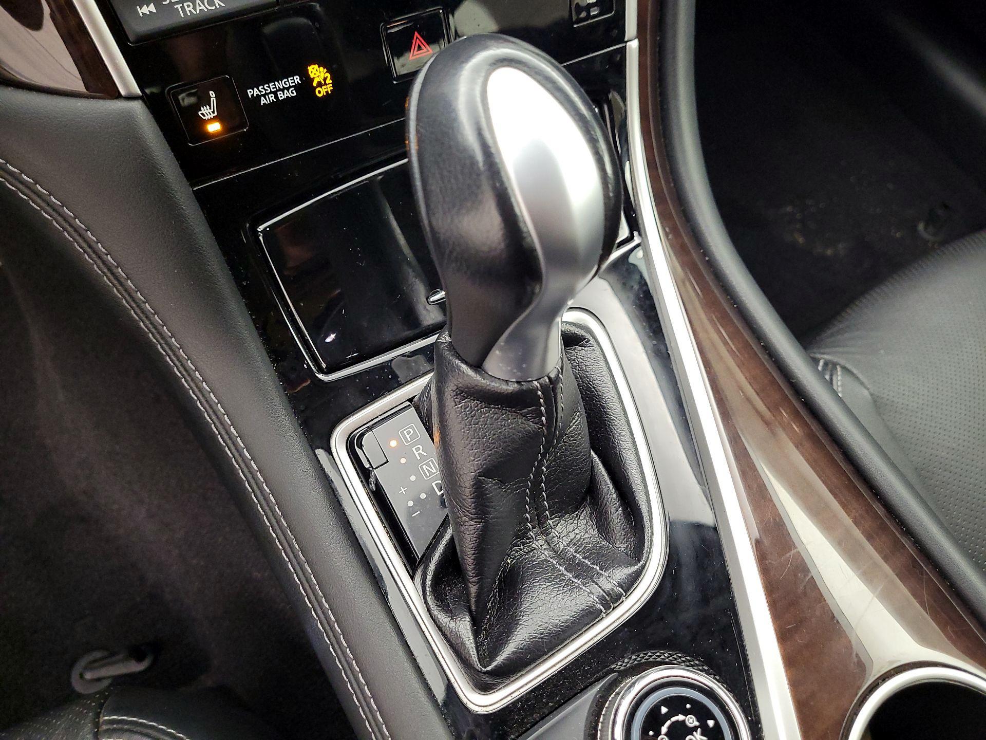 Thumbnail: 2017 INFINITI Q50 - 18