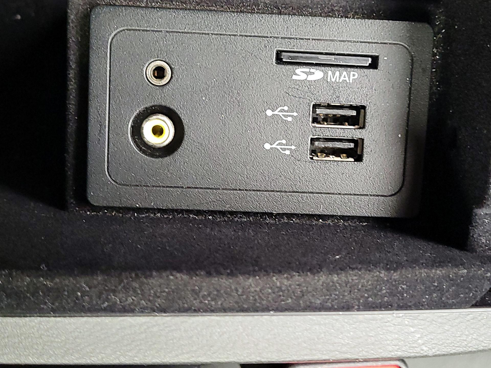 Thumbnail: 2017 INFINITI Q50 - 19