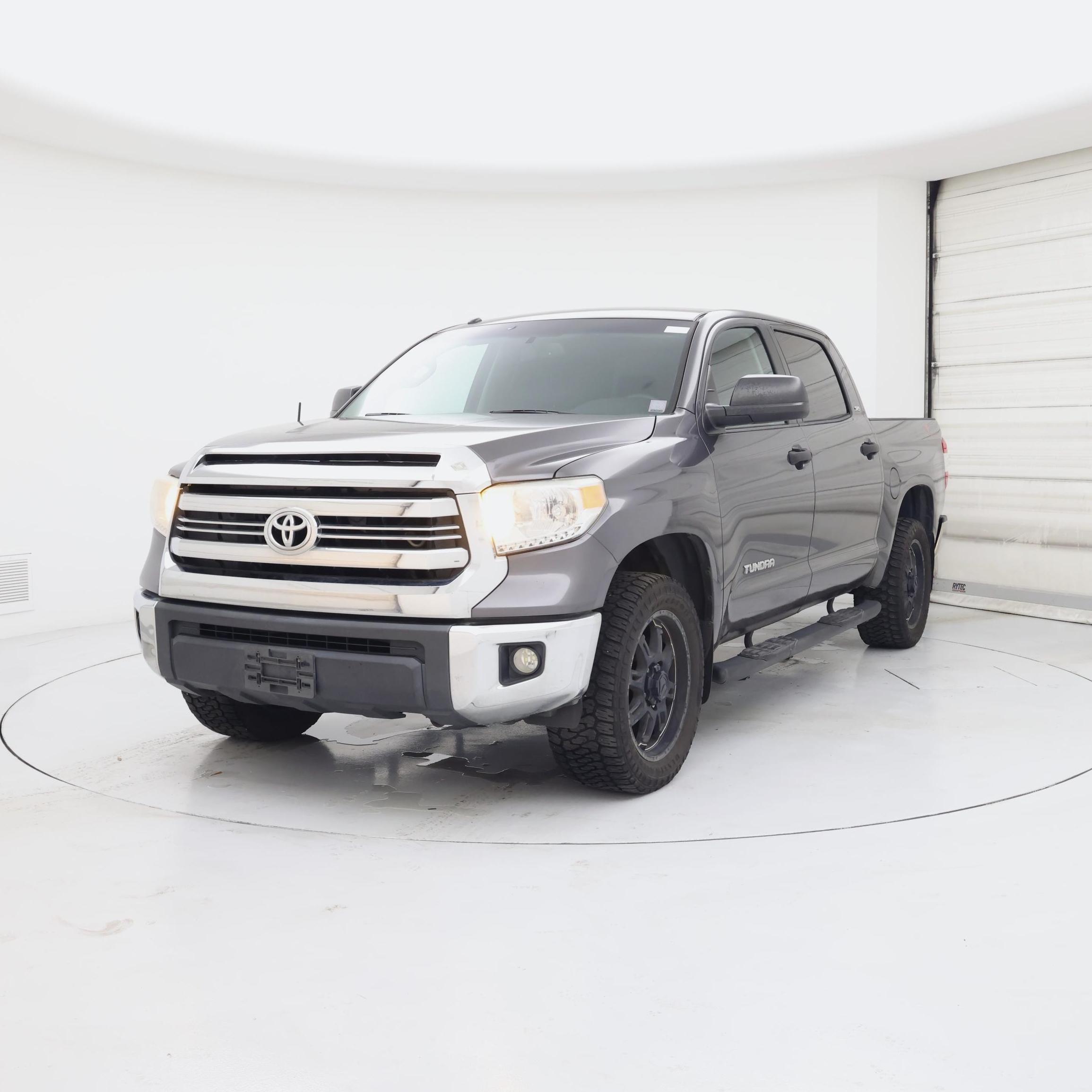 Thumbnail: 2016 Toyota Tundra - 4