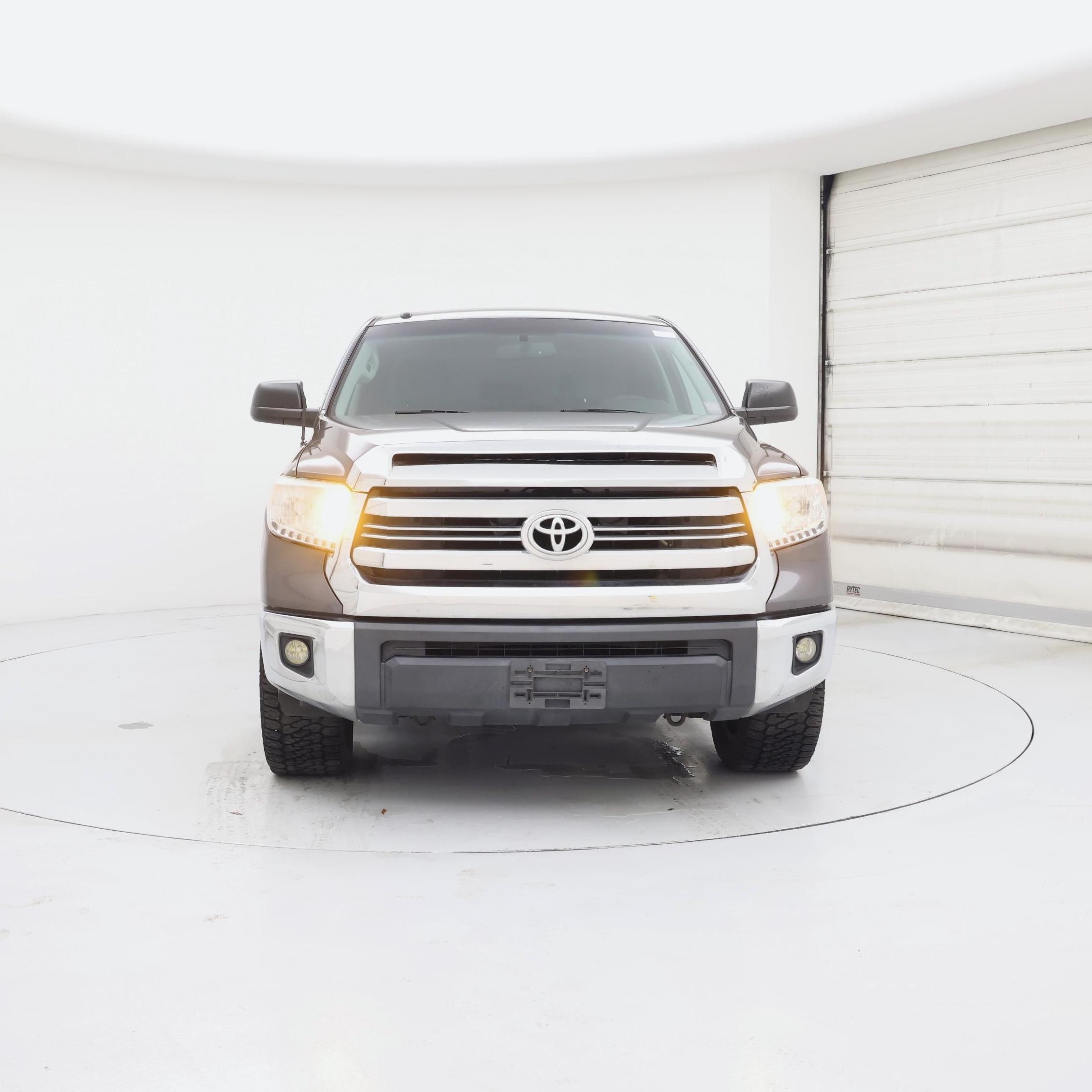 Thumbnail: 2016 Toyota Tundra - 5