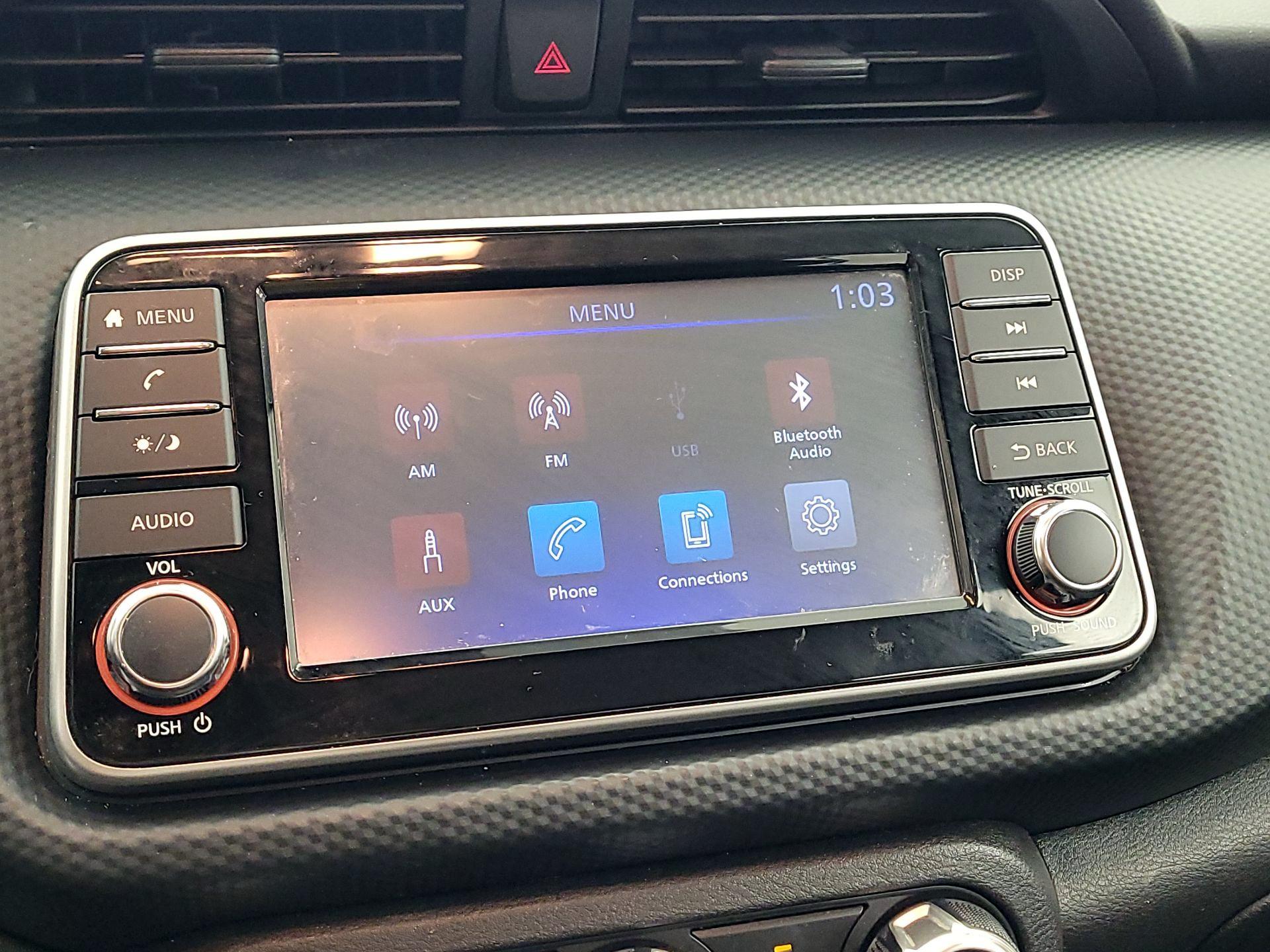 Thumbnail: 2021 Nissan Kicks - 15