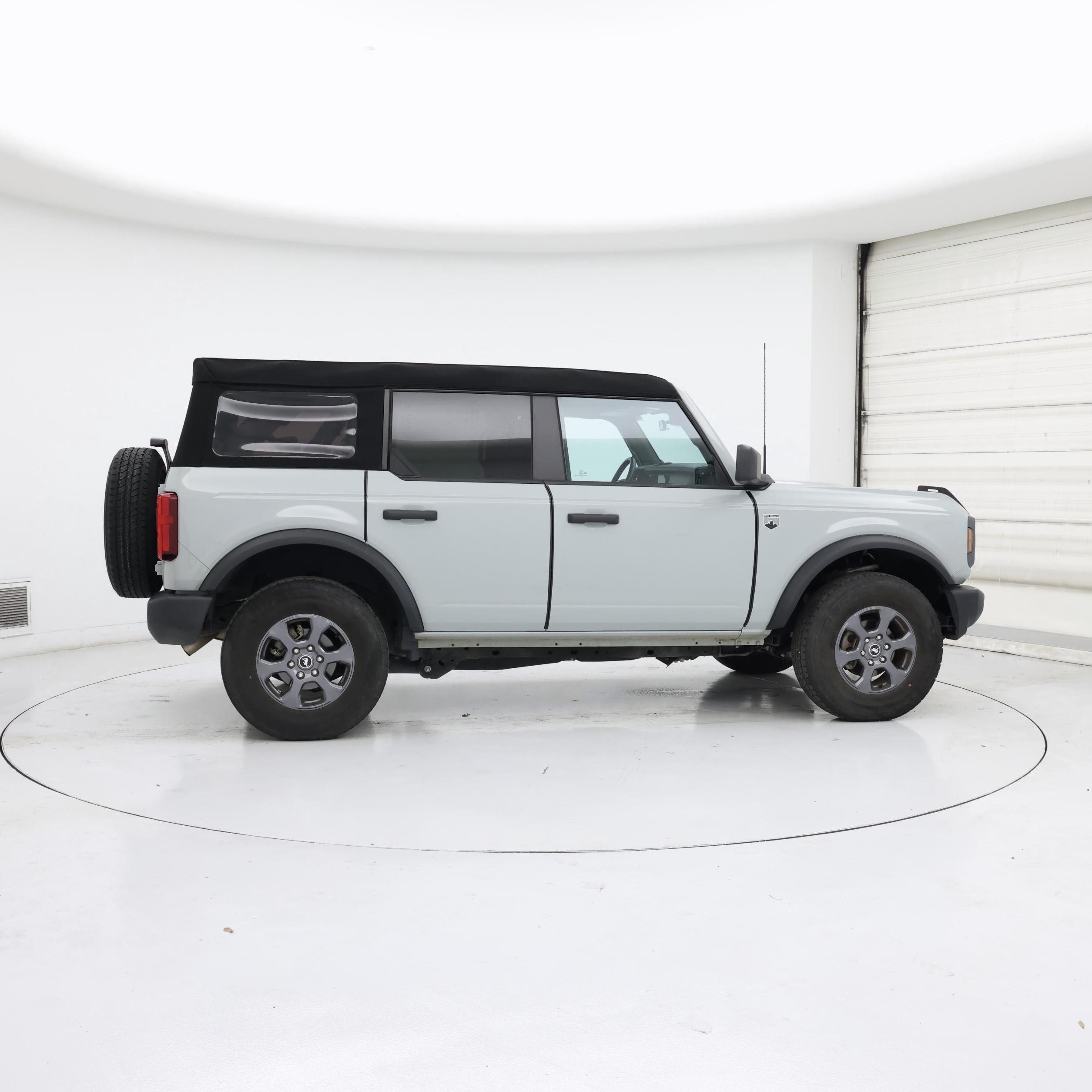 Thumbnail: 2024 Ford Bronco - 7