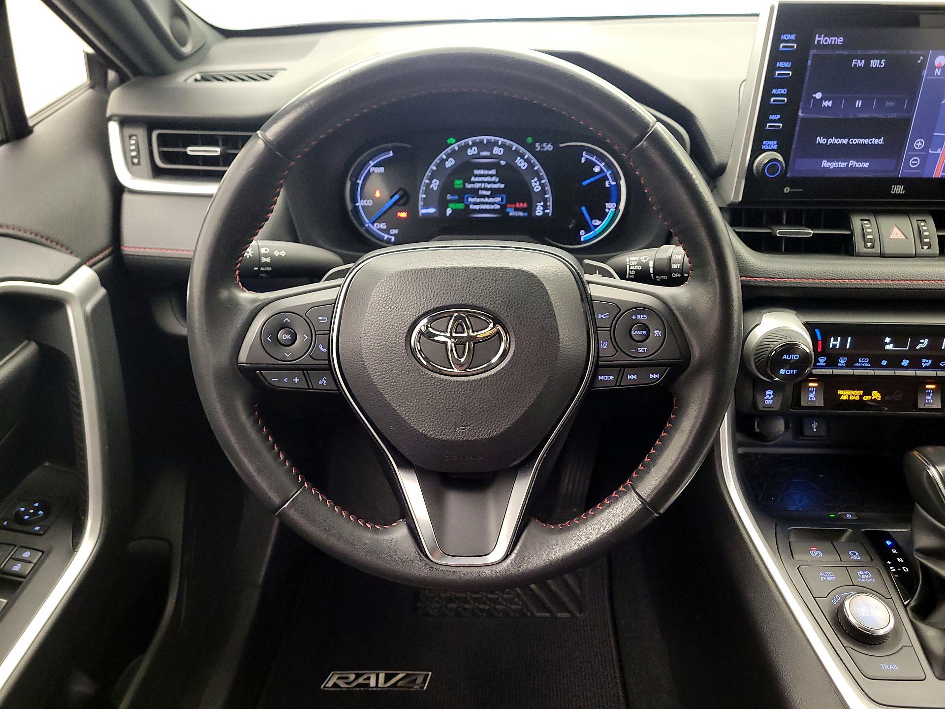 Thumbnail: 2022 Toyota RAV4 - 10