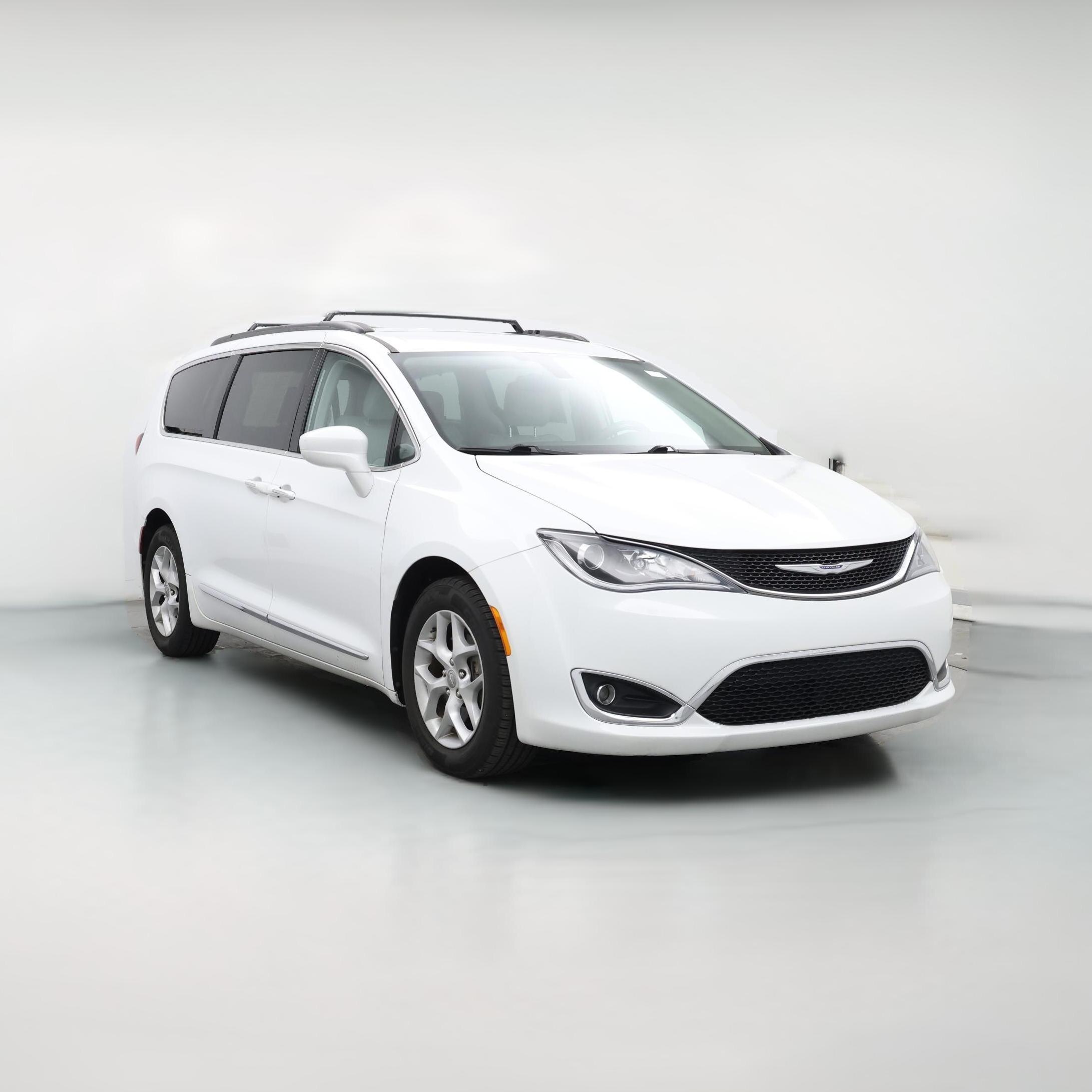 Thumbnail: 2017 Chrysler Pacifica - 1
