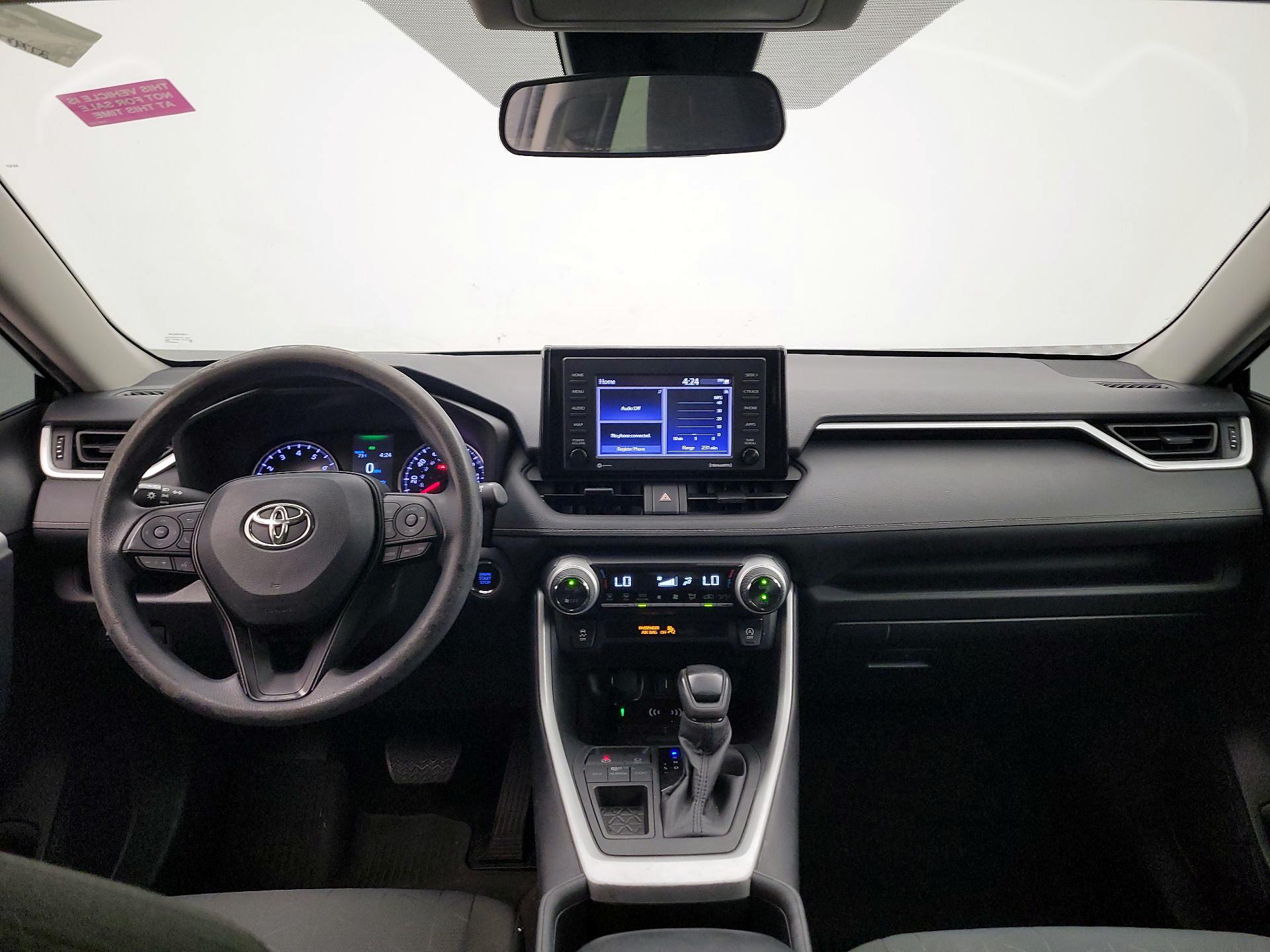 Thumbnail: 2022 Toyota RAV4 - 9