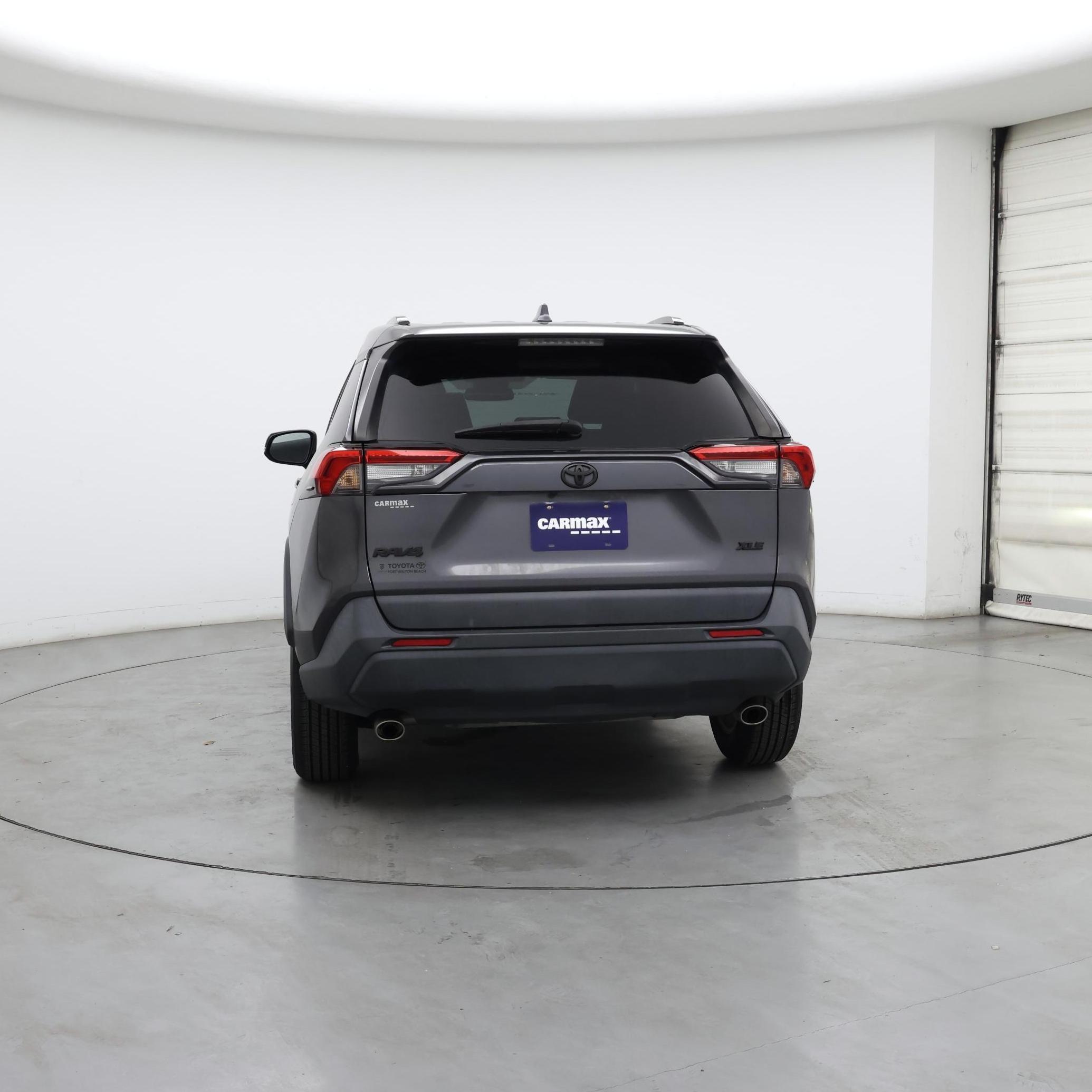 Thumbnail: 2022 Toyota RAV4 - 6