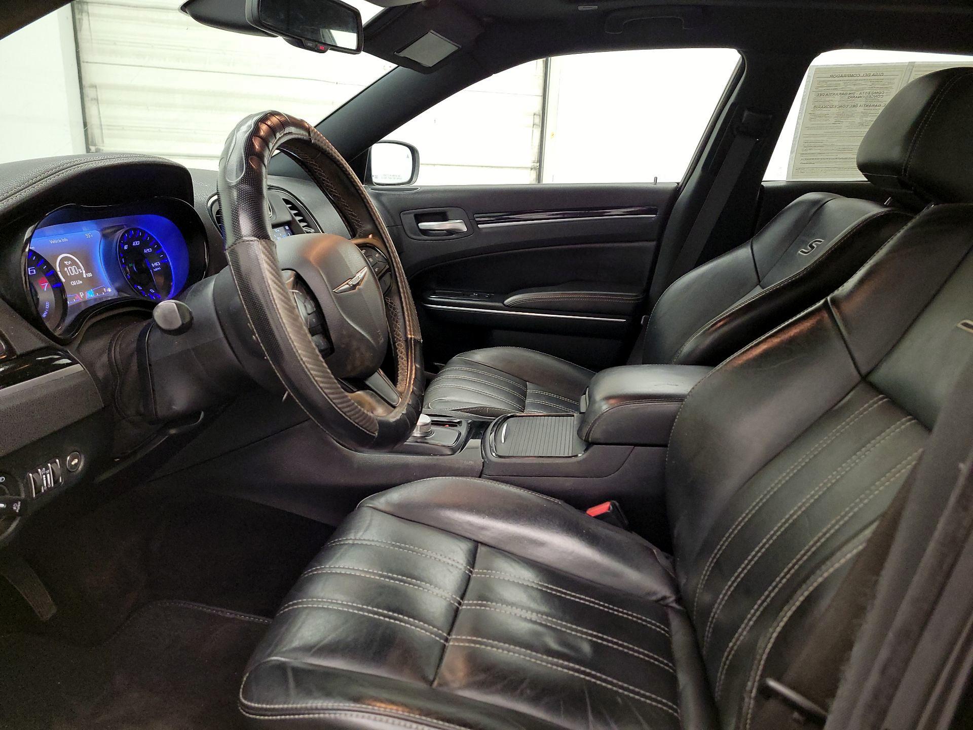 Thumbnail: 2018 Chrysler 300 - 11