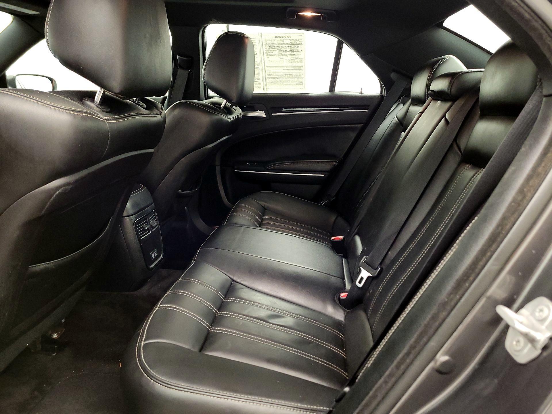 Thumbnail: 2018 Chrysler 300 - 19