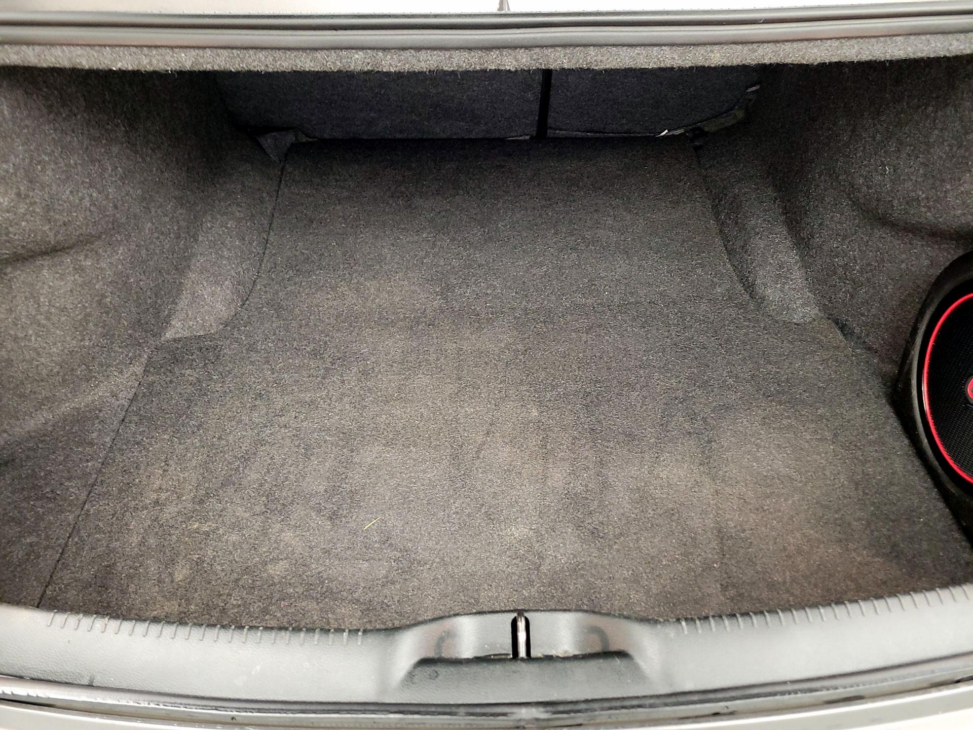 Thumbnail: 2018 Chrysler 300 - 20