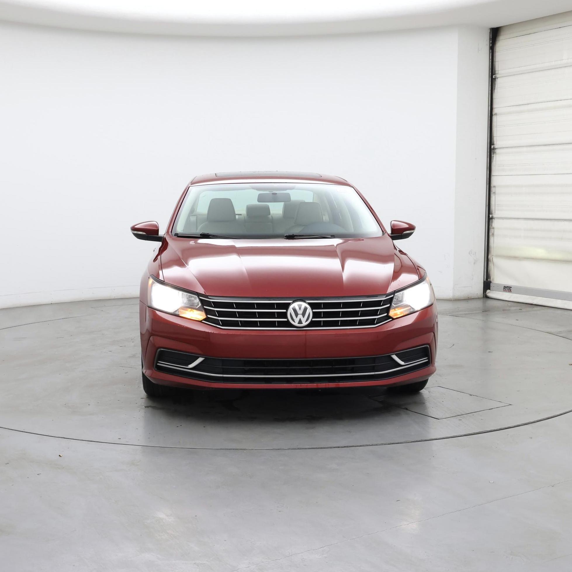 Thumbnail: 2016 Volkswagen Passat - 5