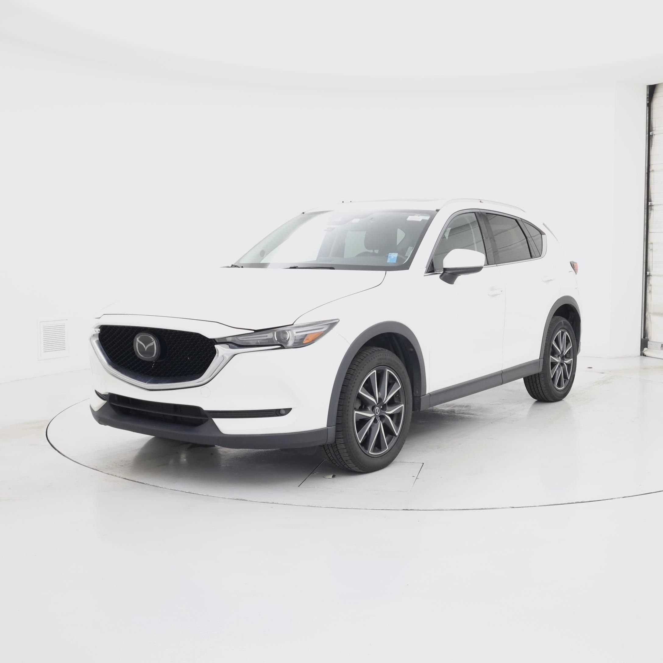 Thumbnail: 2017 Mazda CX-5 - 4