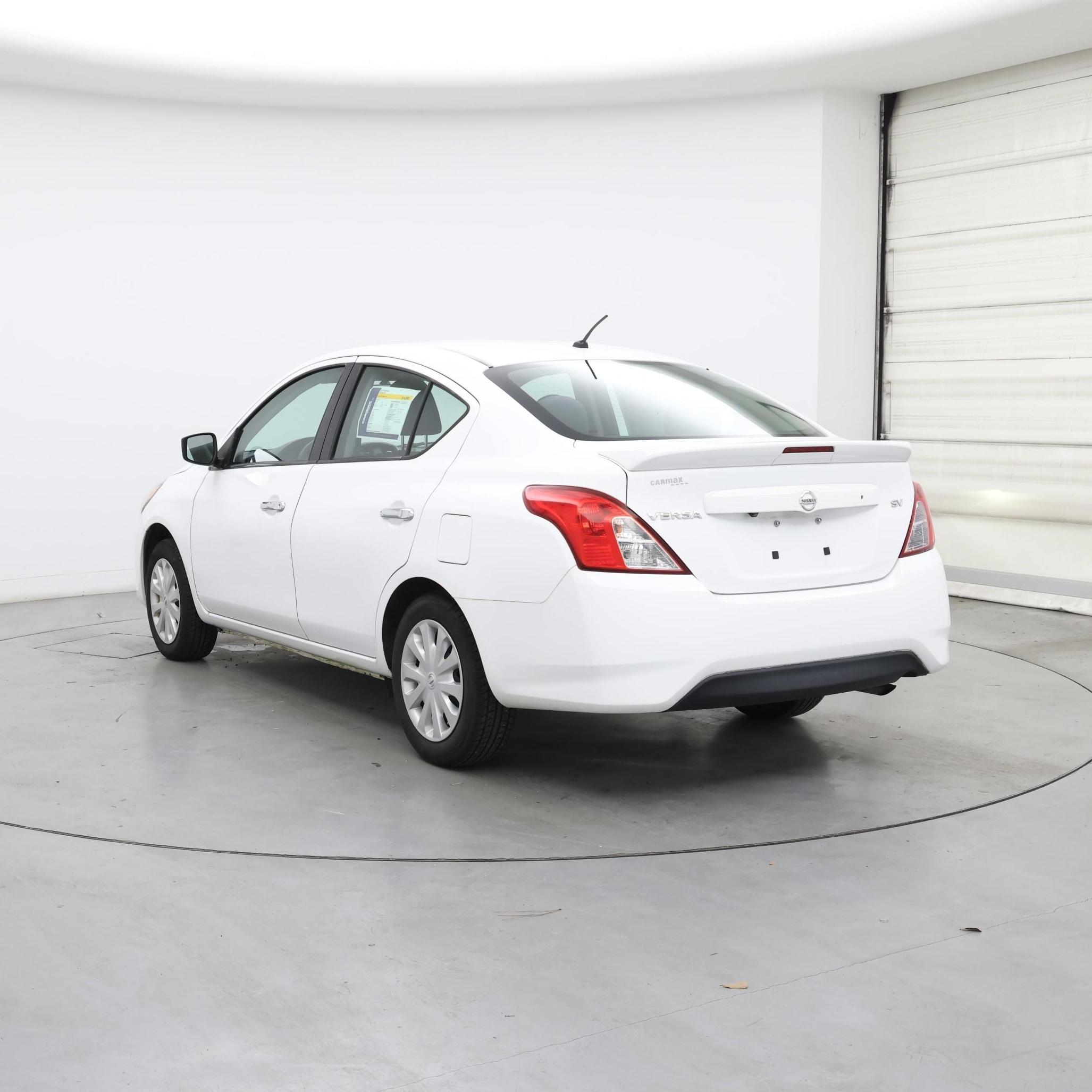 Thumbnail: 2019 Nissan Versa - 2