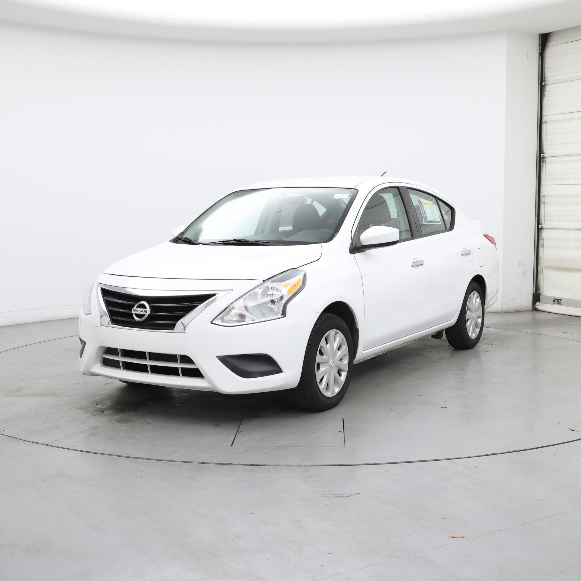 Thumbnail: 2019 Nissan Versa - 4