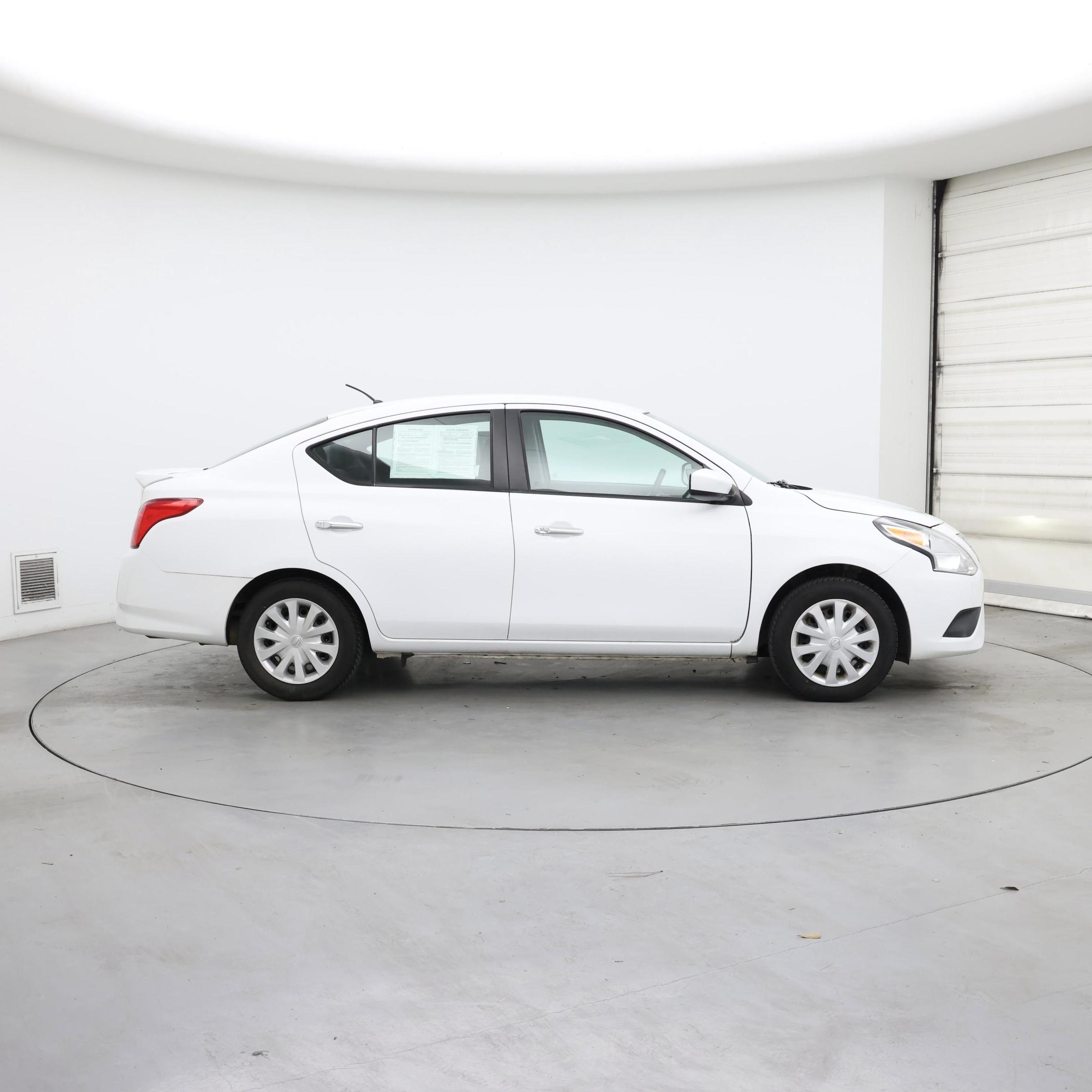 Thumbnail: 2019 Nissan Versa - 7