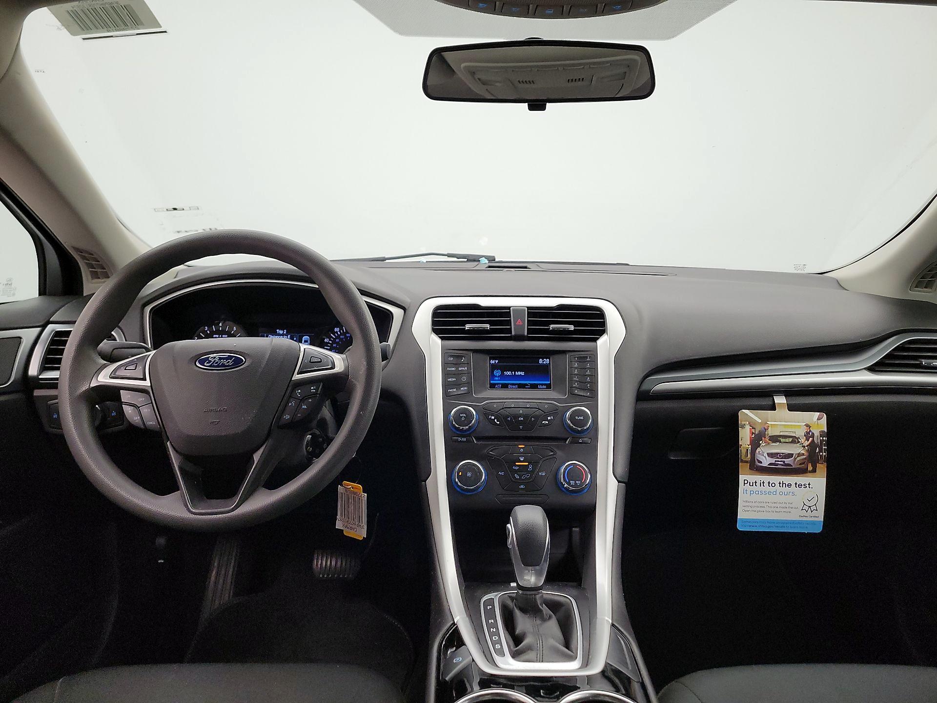 Thumbnail: 2016 Ford Fusion - 9