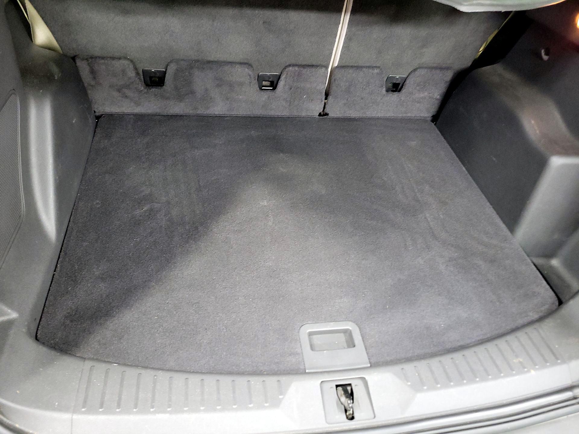 Thumbnail: 2014 Ford Escape - 16