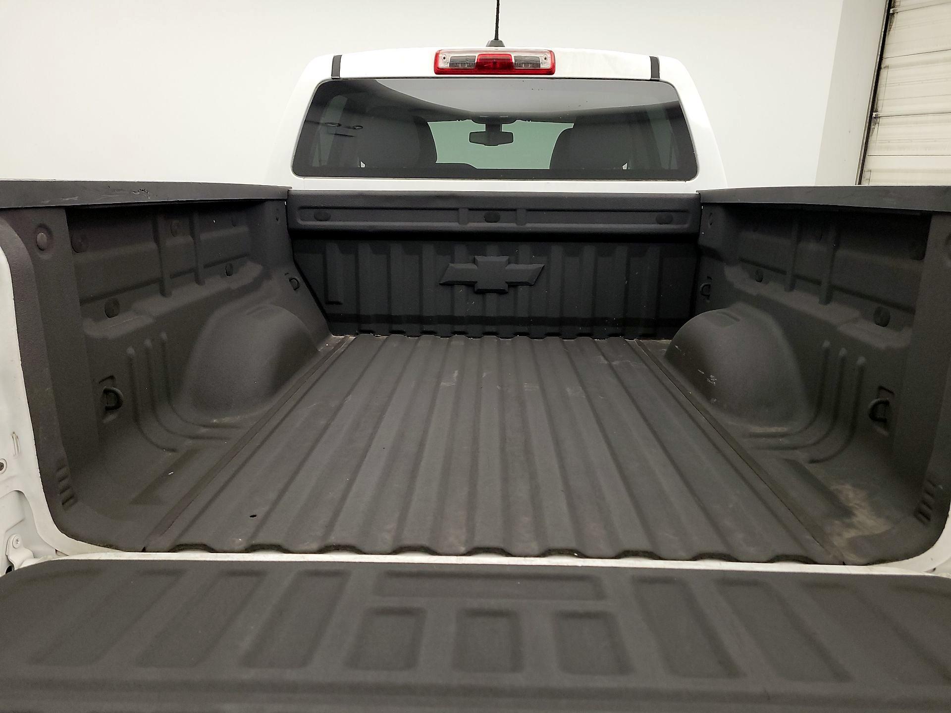 Thumbnail: 2016 Chevrolet Colorado - 20