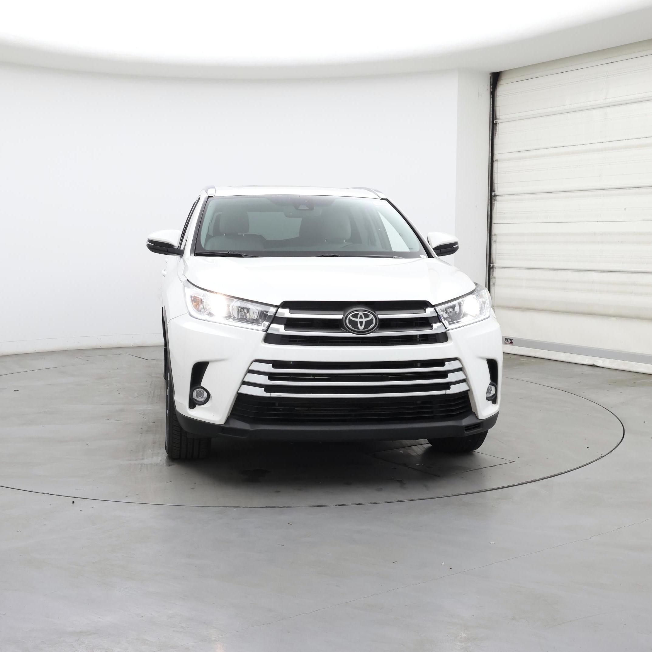 Thumbnail: 2019 Toyota Highlander - 5