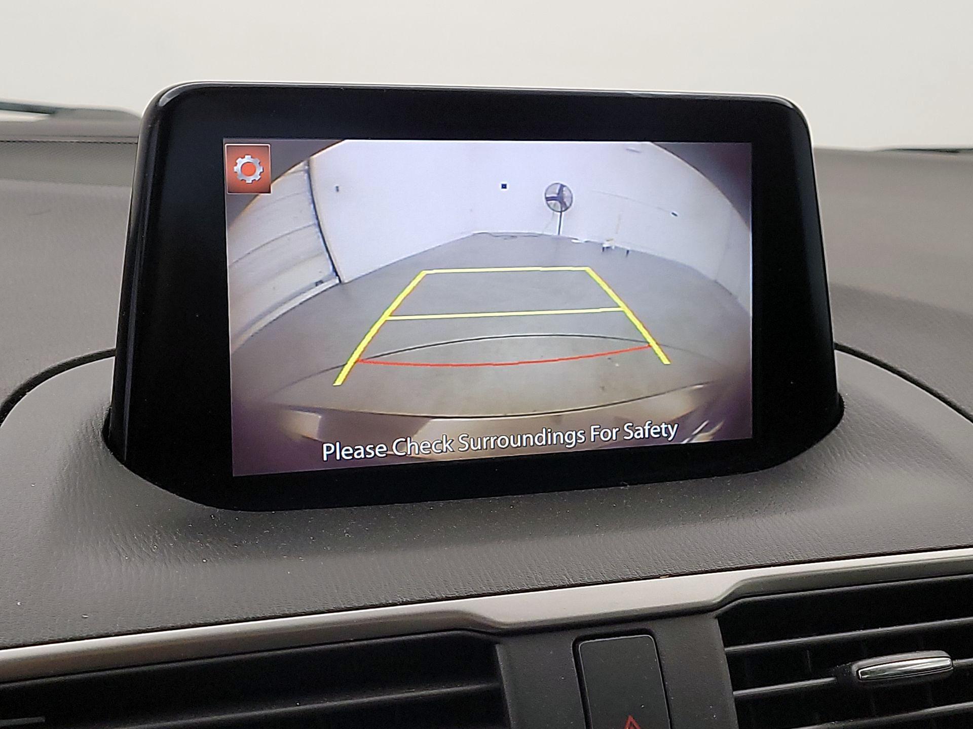 Thumbnail: 2017 Mazda Mazda3 - 14