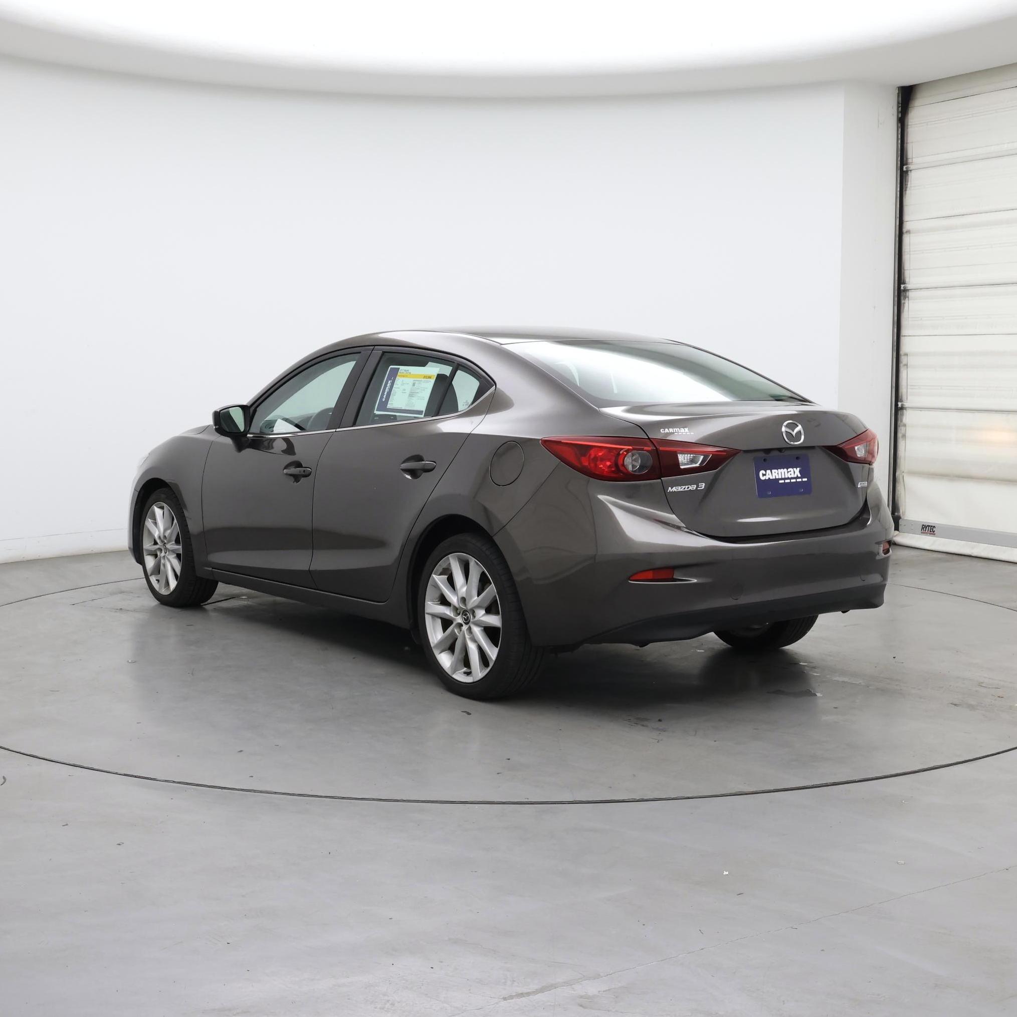 Thumbnail: 2017 Mazda Mazda3 - 2