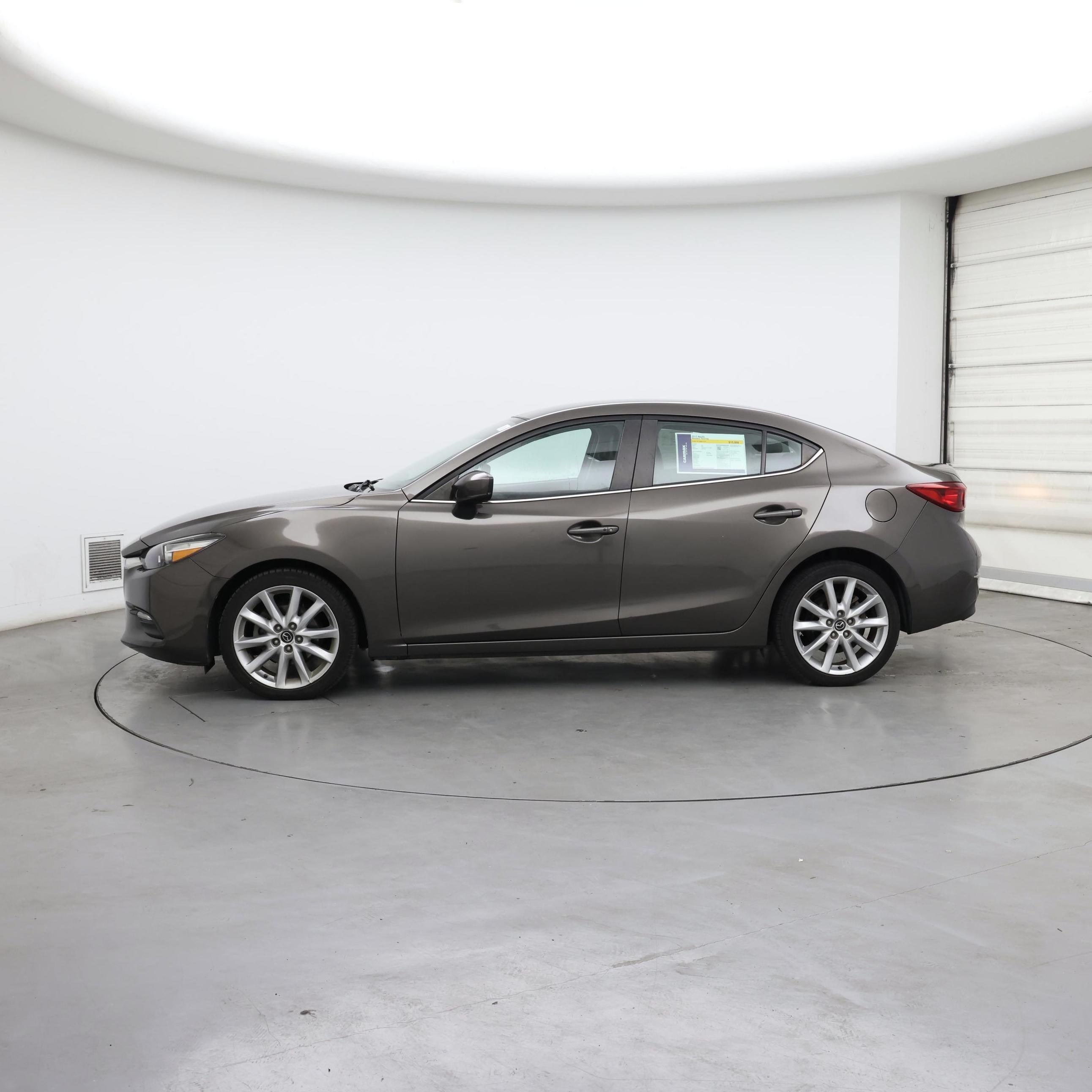 Thumbnail: 2017 Mazda Mazda3 - 3