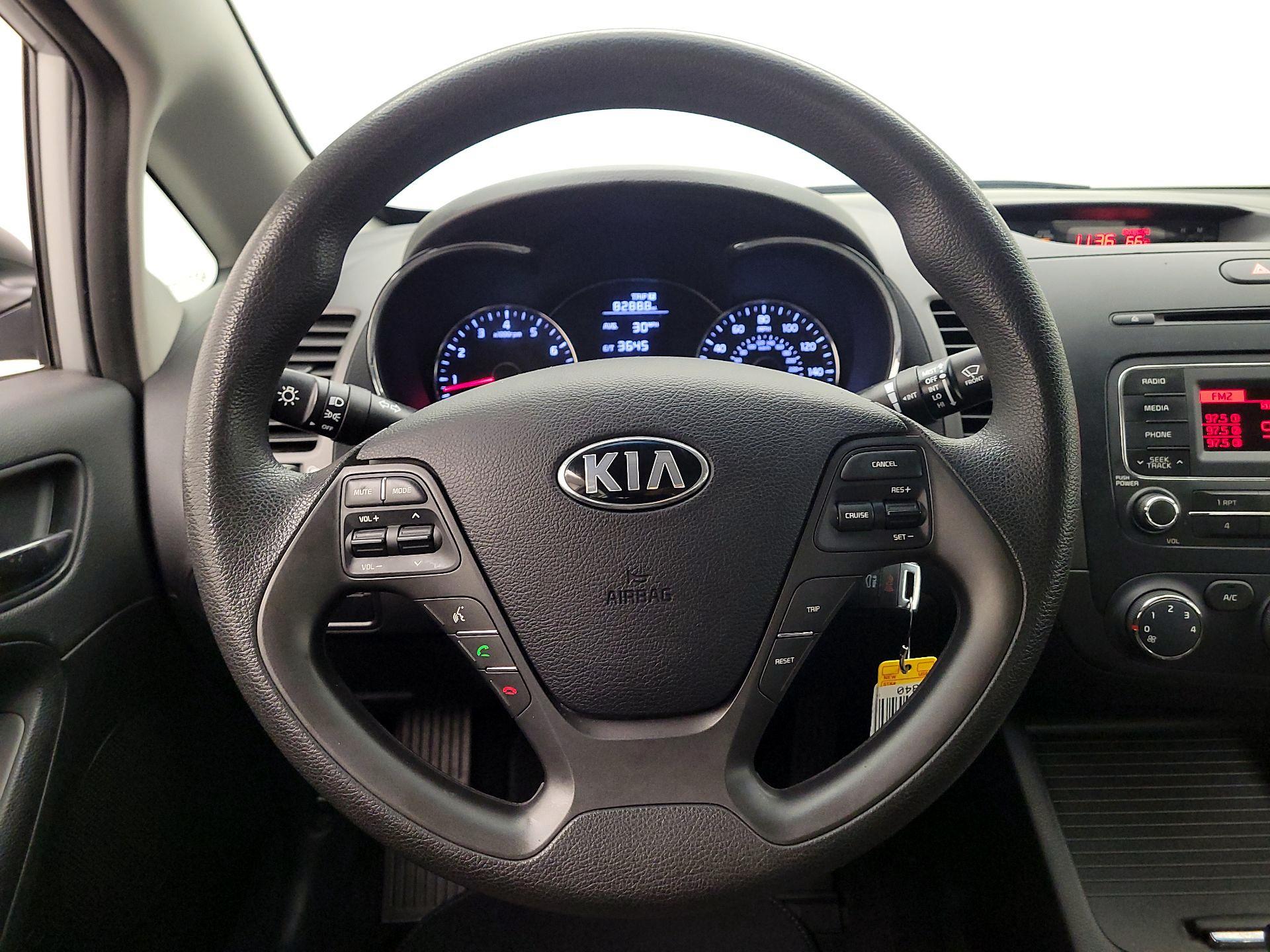 Thumbnail: 2014 Kia Forte - 10