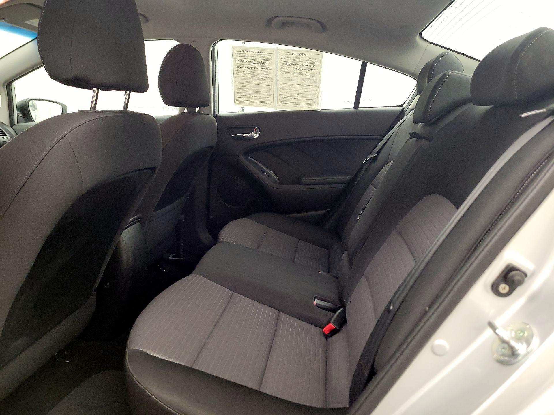 Thumbnail: 2014 Kia Forte - 18