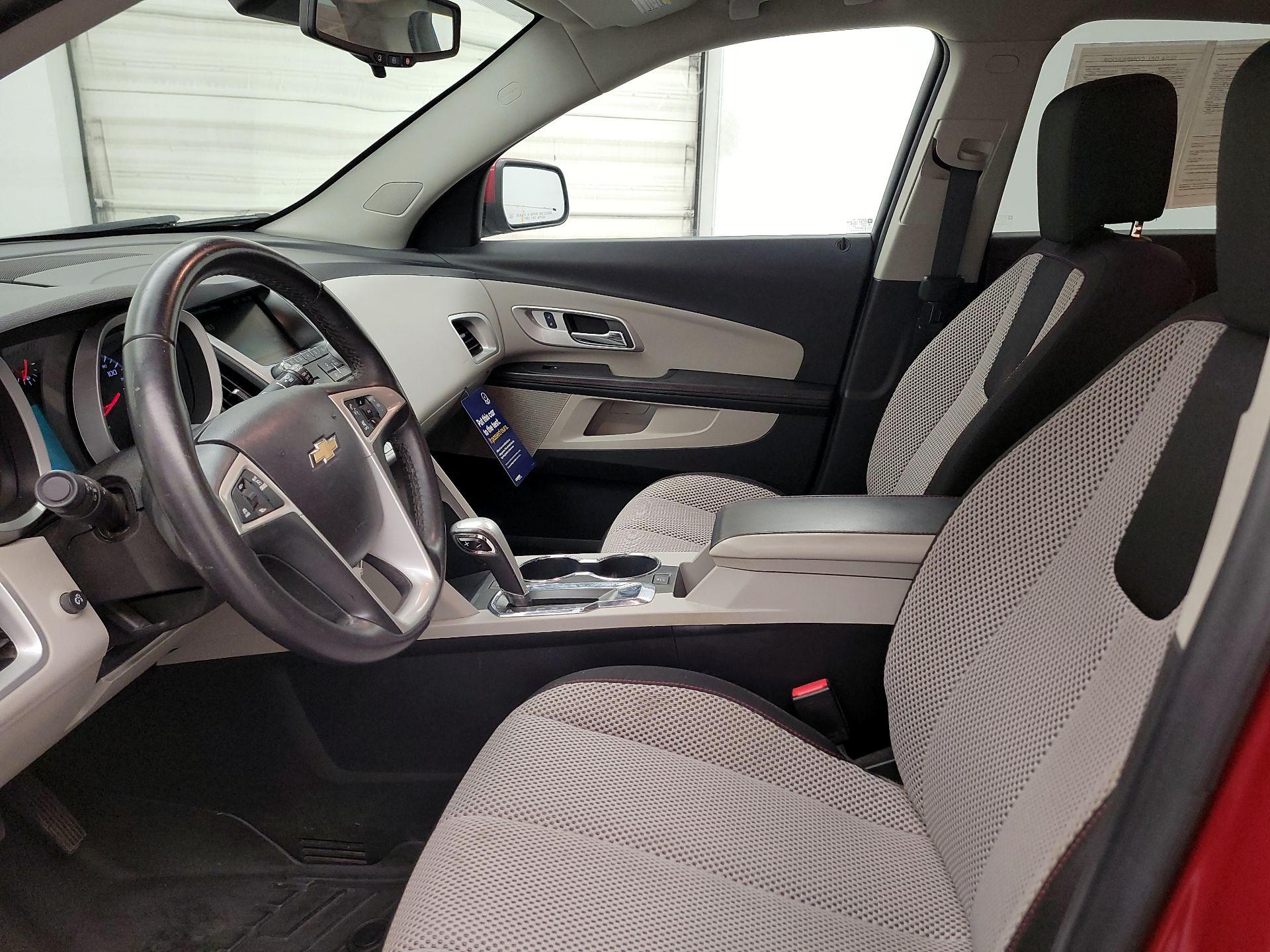 Thumbnail: 2015 Chevrolet Equinox - 11