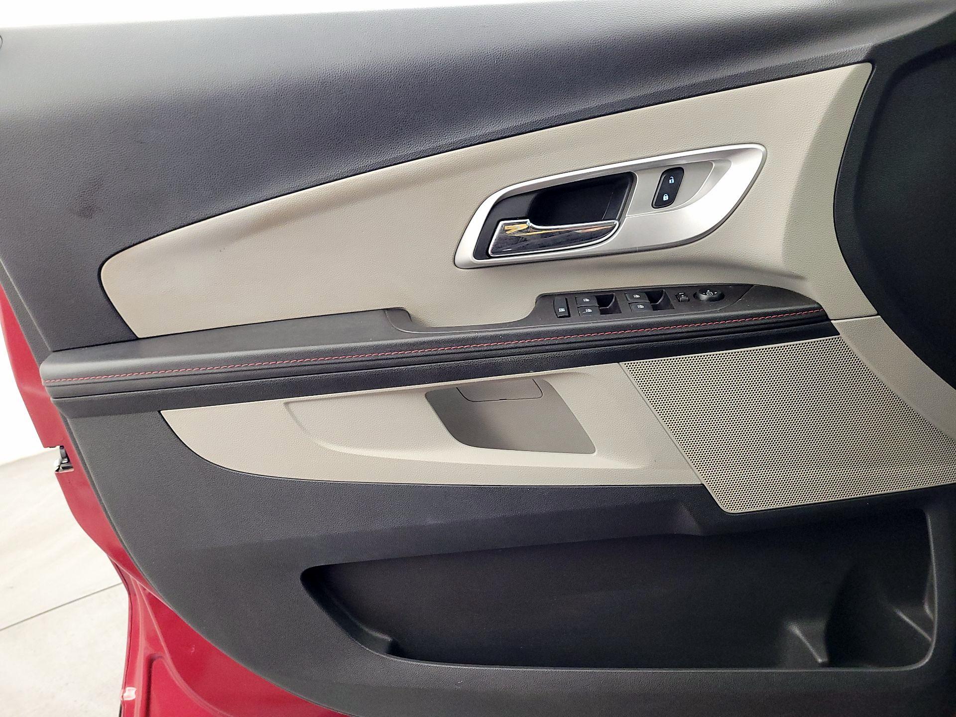 Thumbnail: 2015 Chevrolet Equinox - 12