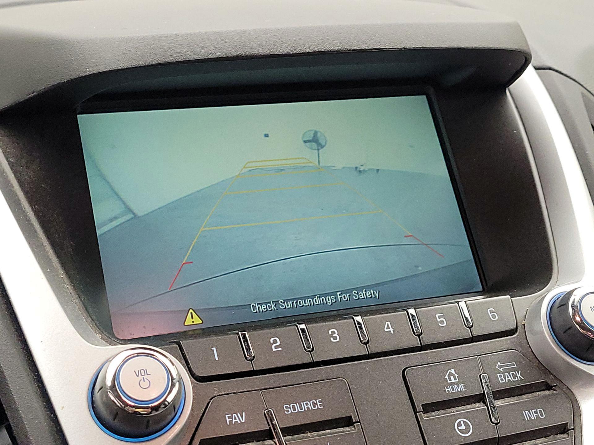 Thumbnail: 2015 Chevrolet Equinox - 13