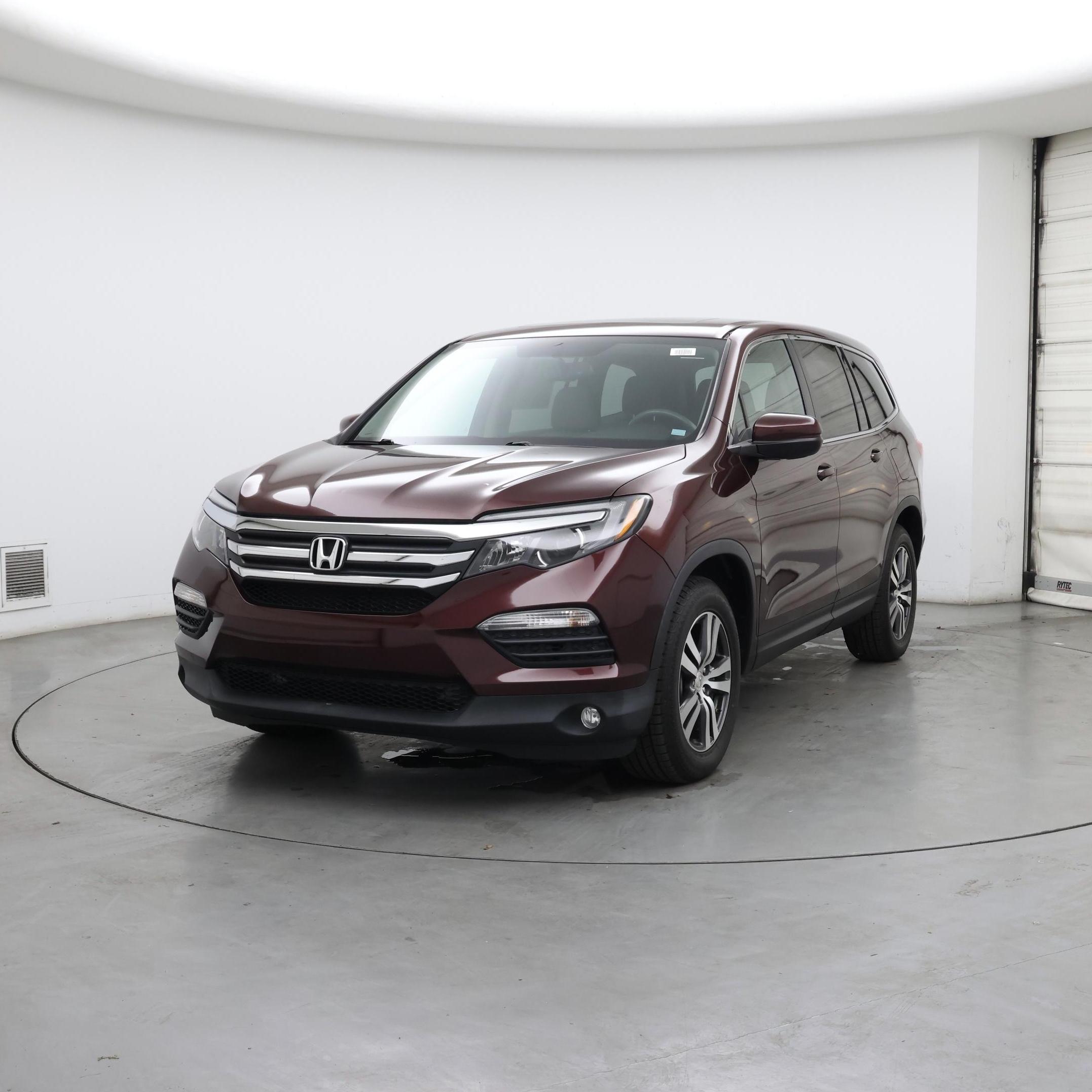 Thumbnail: 2016 Honda Pilot - 4