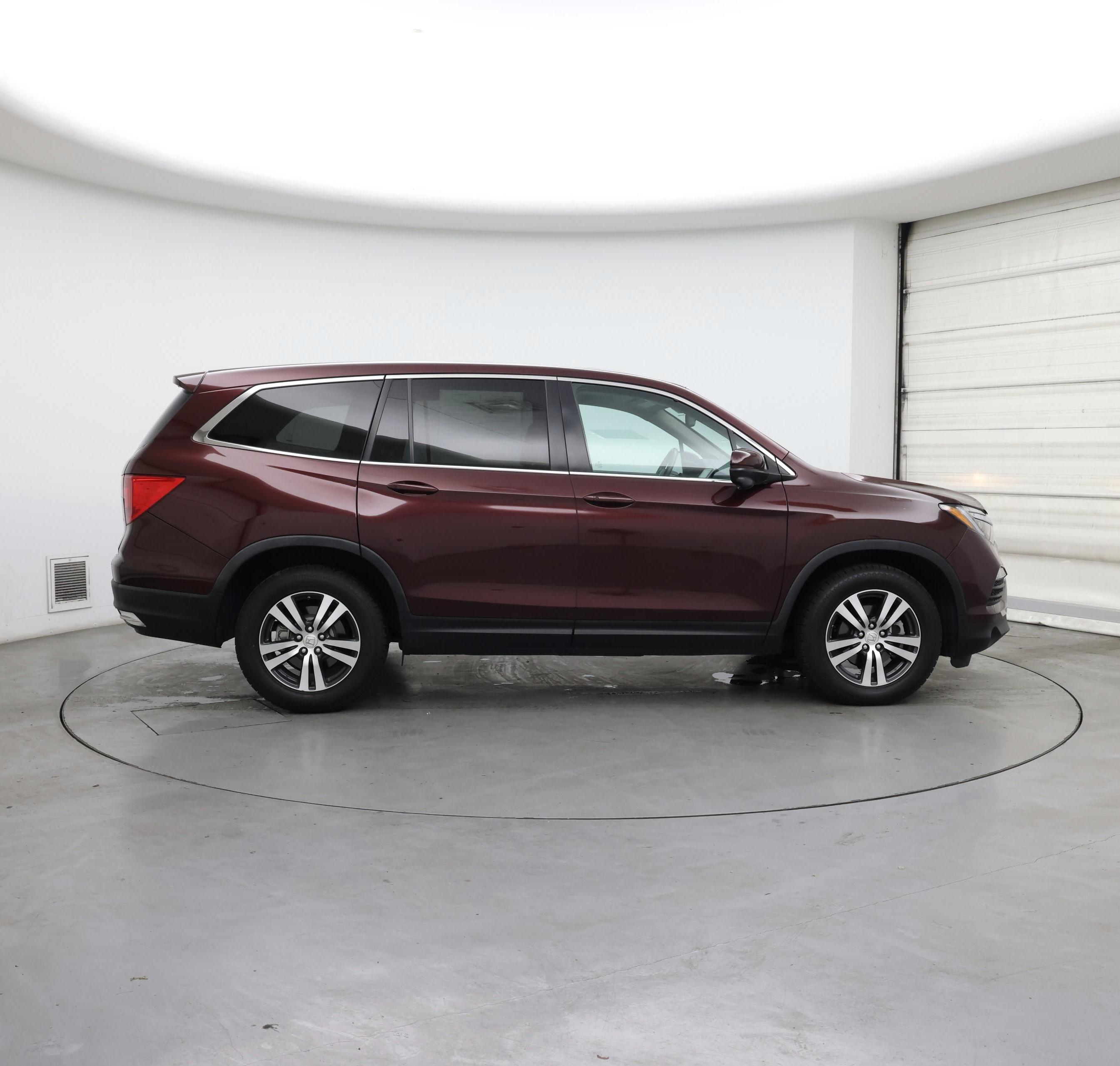 Thumbnail: 2016 Honda Pilot - 7