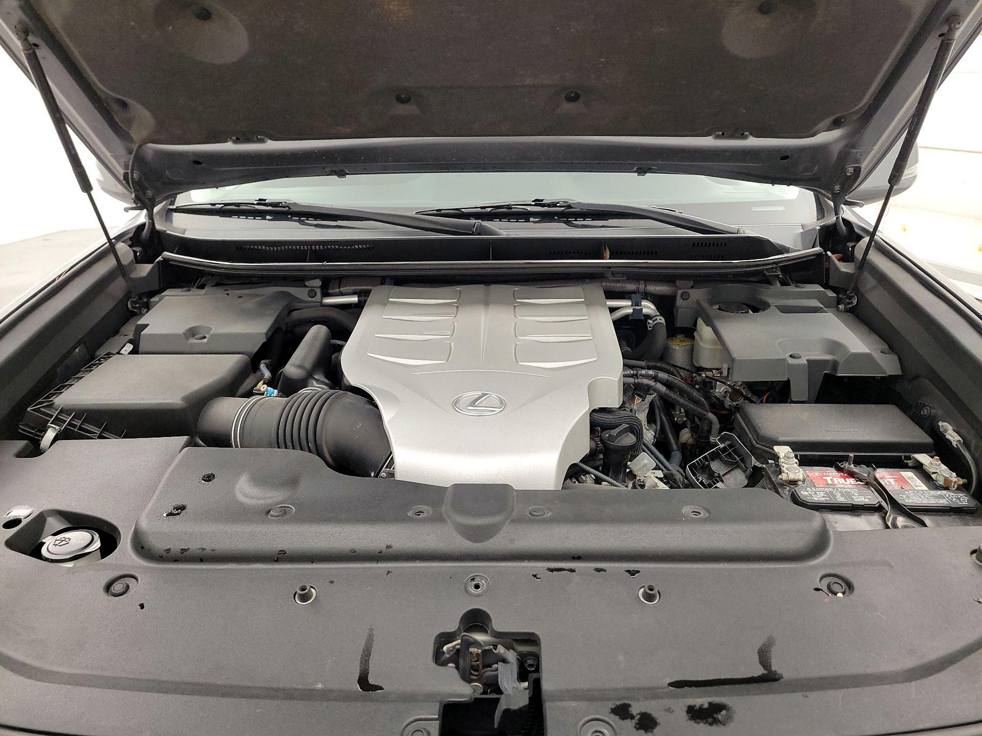 Thumbnail: 2017 Lexus GX - 17