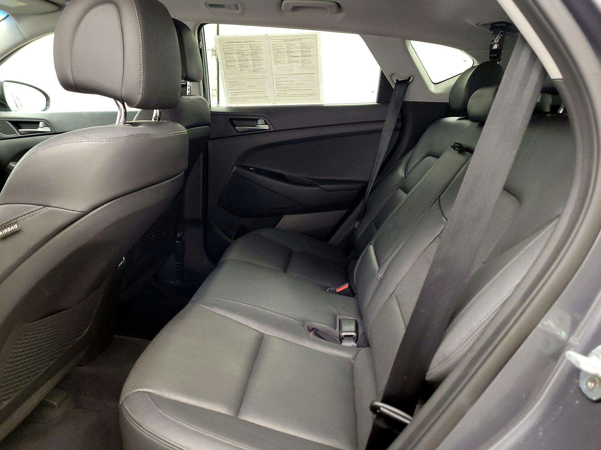 Thumbnail: 2016 Hyundai Tucson - 19