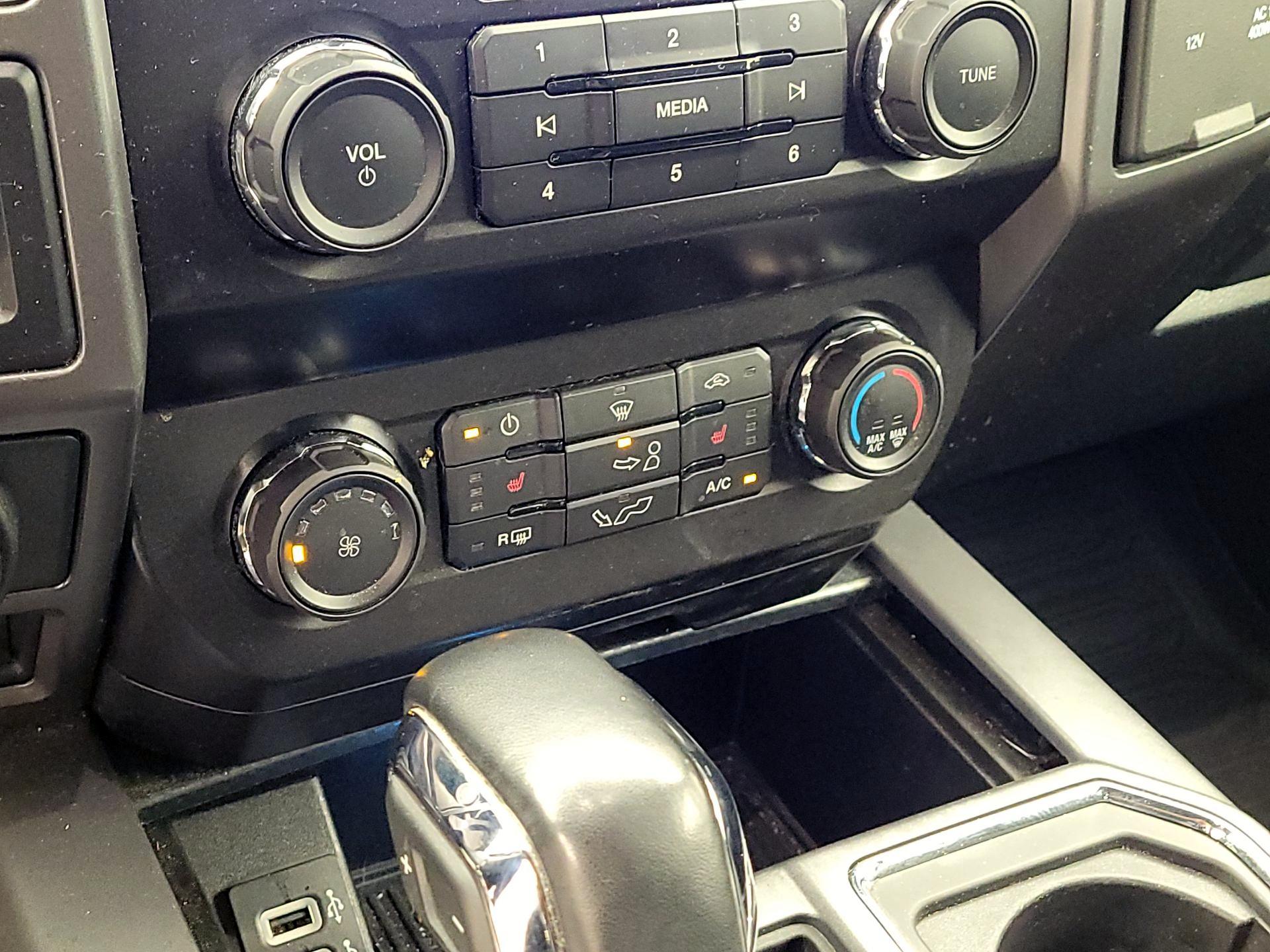 Thumbnail: 2020 Ford F-150 - 16