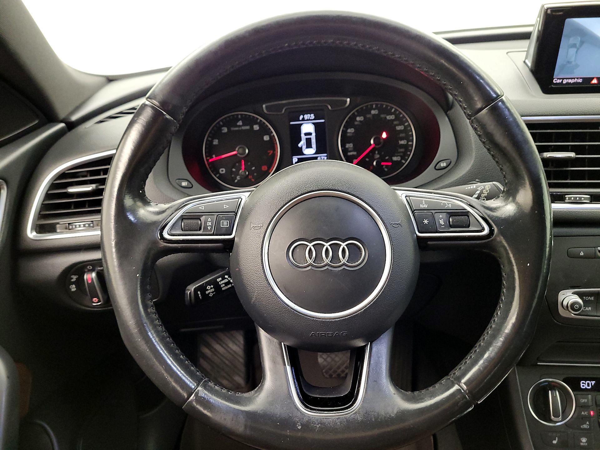 Thumbnail: 2018 Audi Q3 - 10