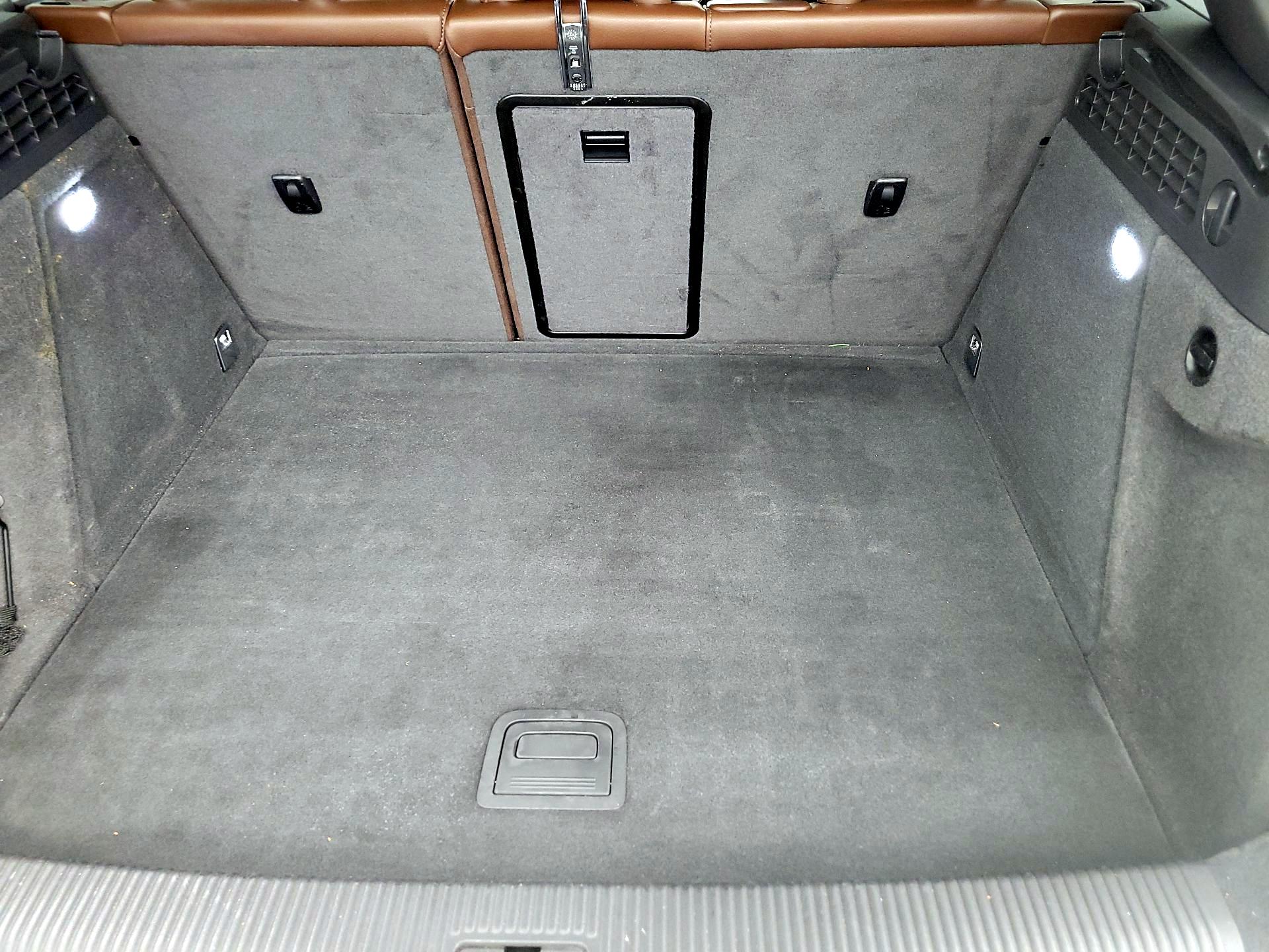 Thumbnail: 2018 Audi Q3 - 16