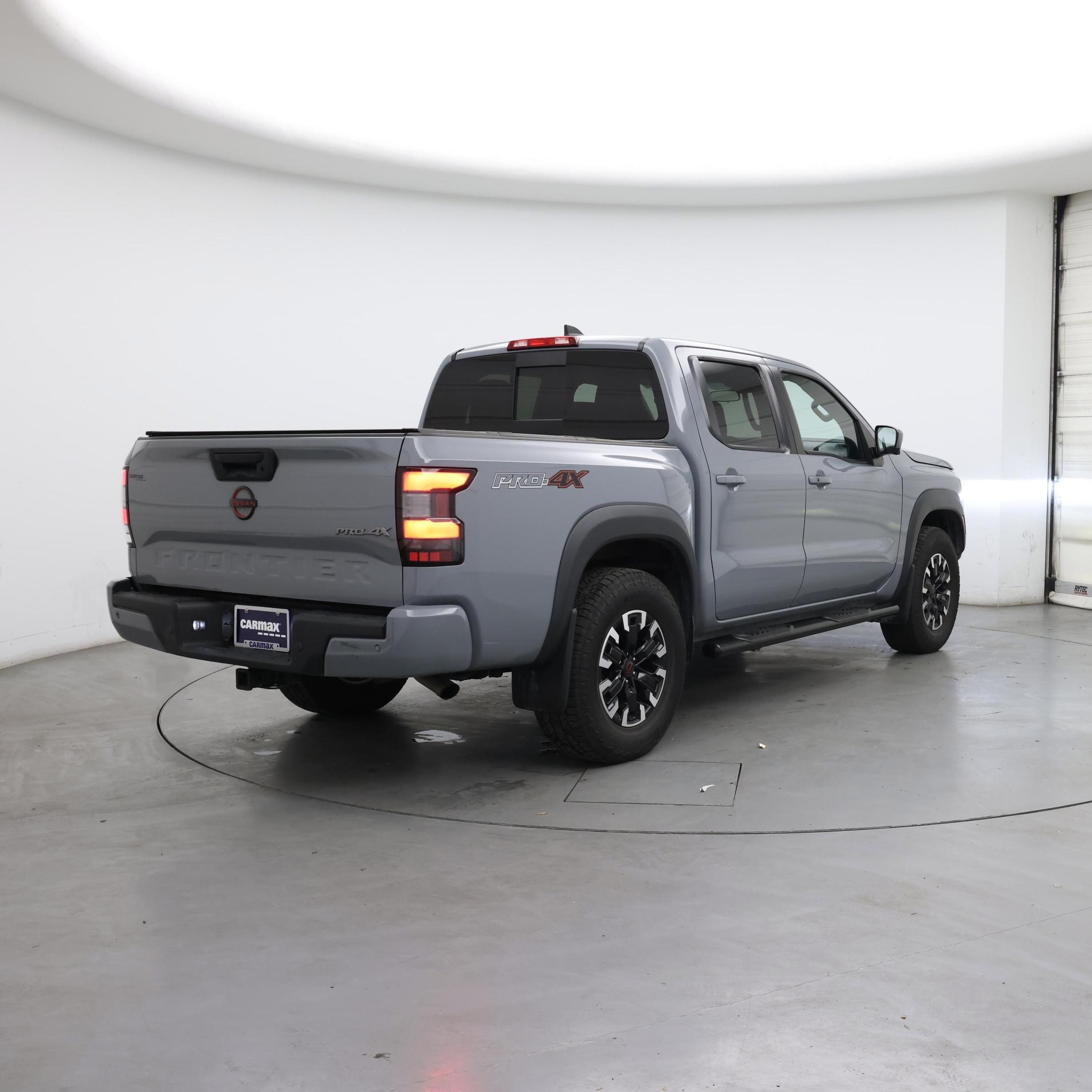 Thumbnail: 2023 Nissan Frontier - 8