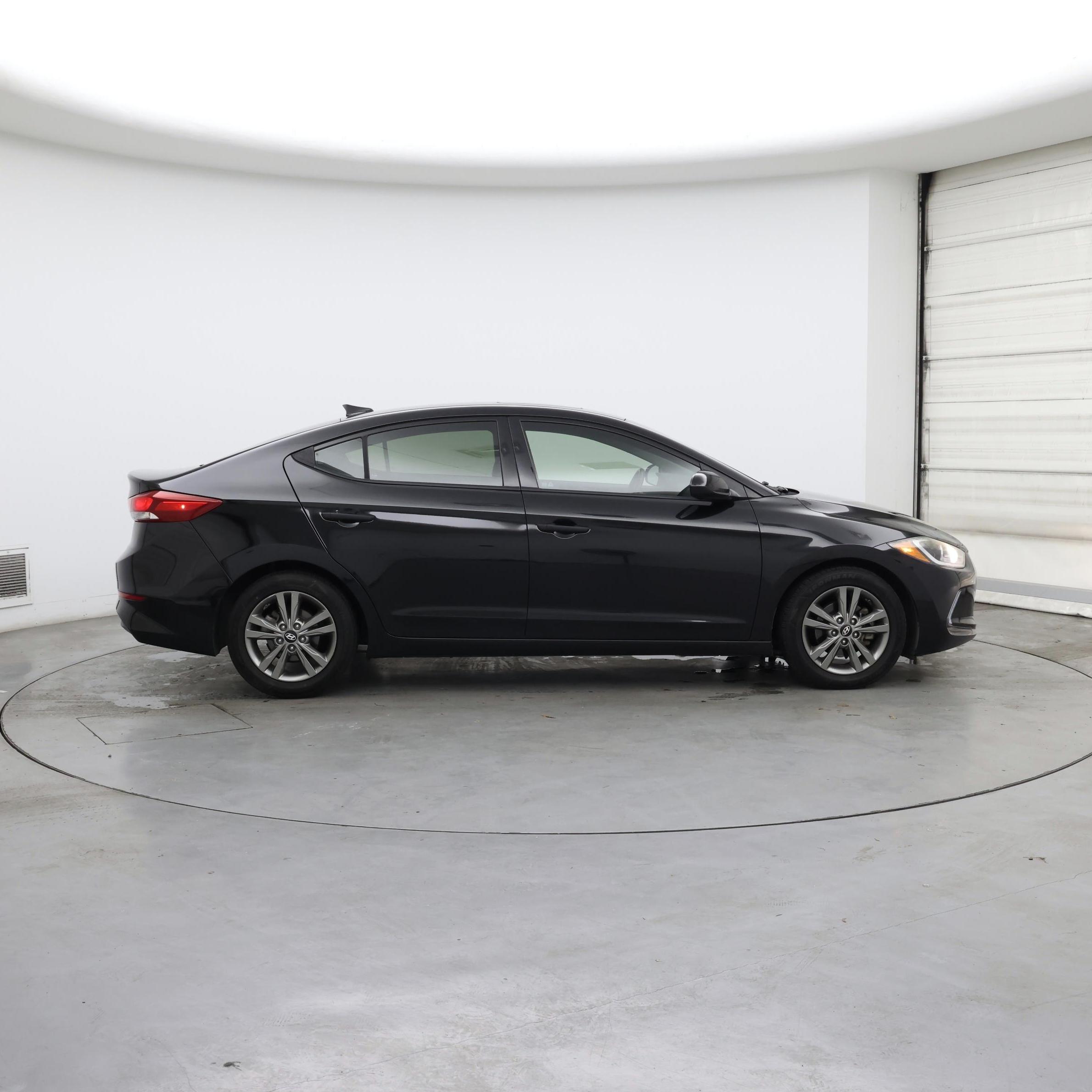 Thumbnail: 2018 Hyundai Elantra - 7