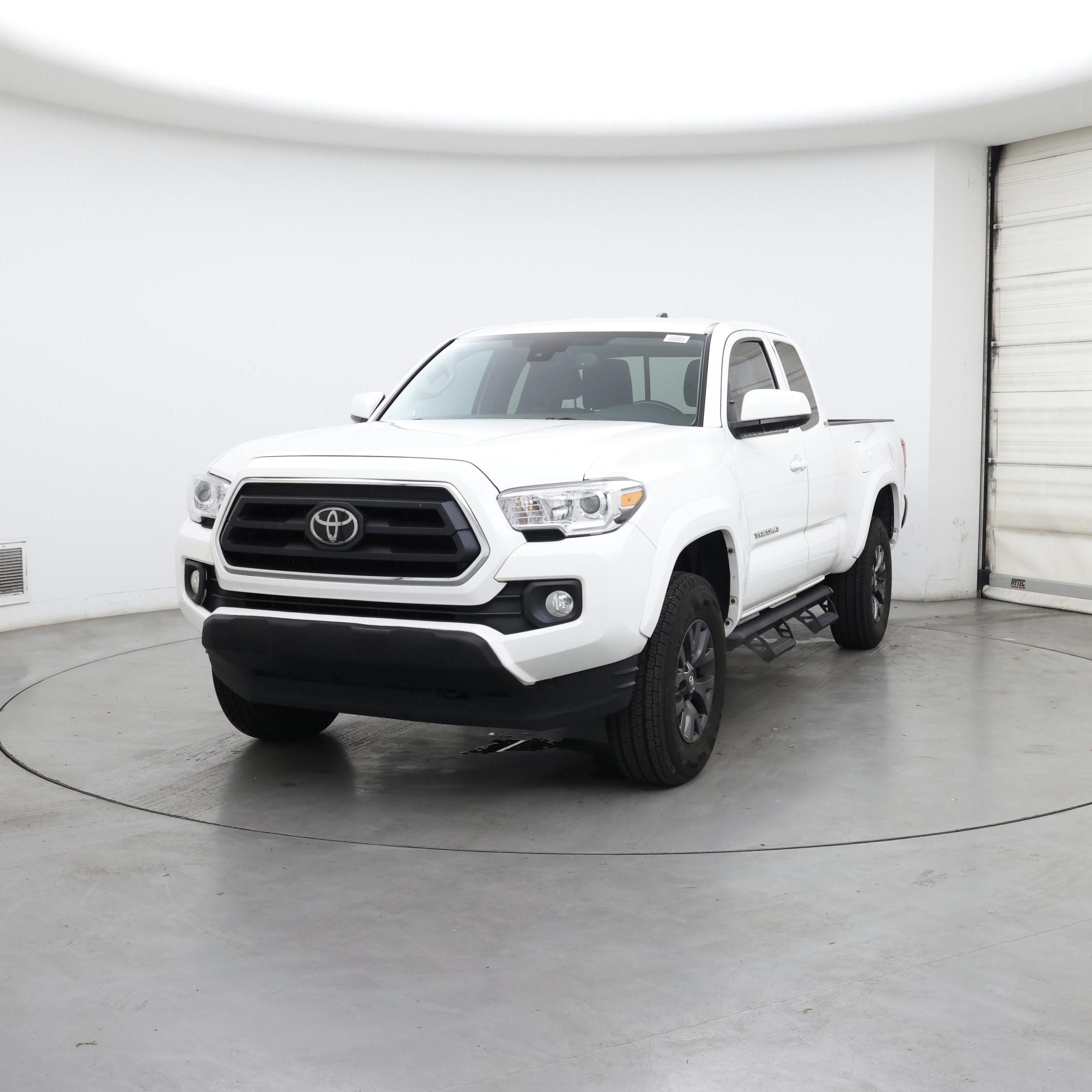 Thumbnail: 2022 Toyota Tacoma - 4