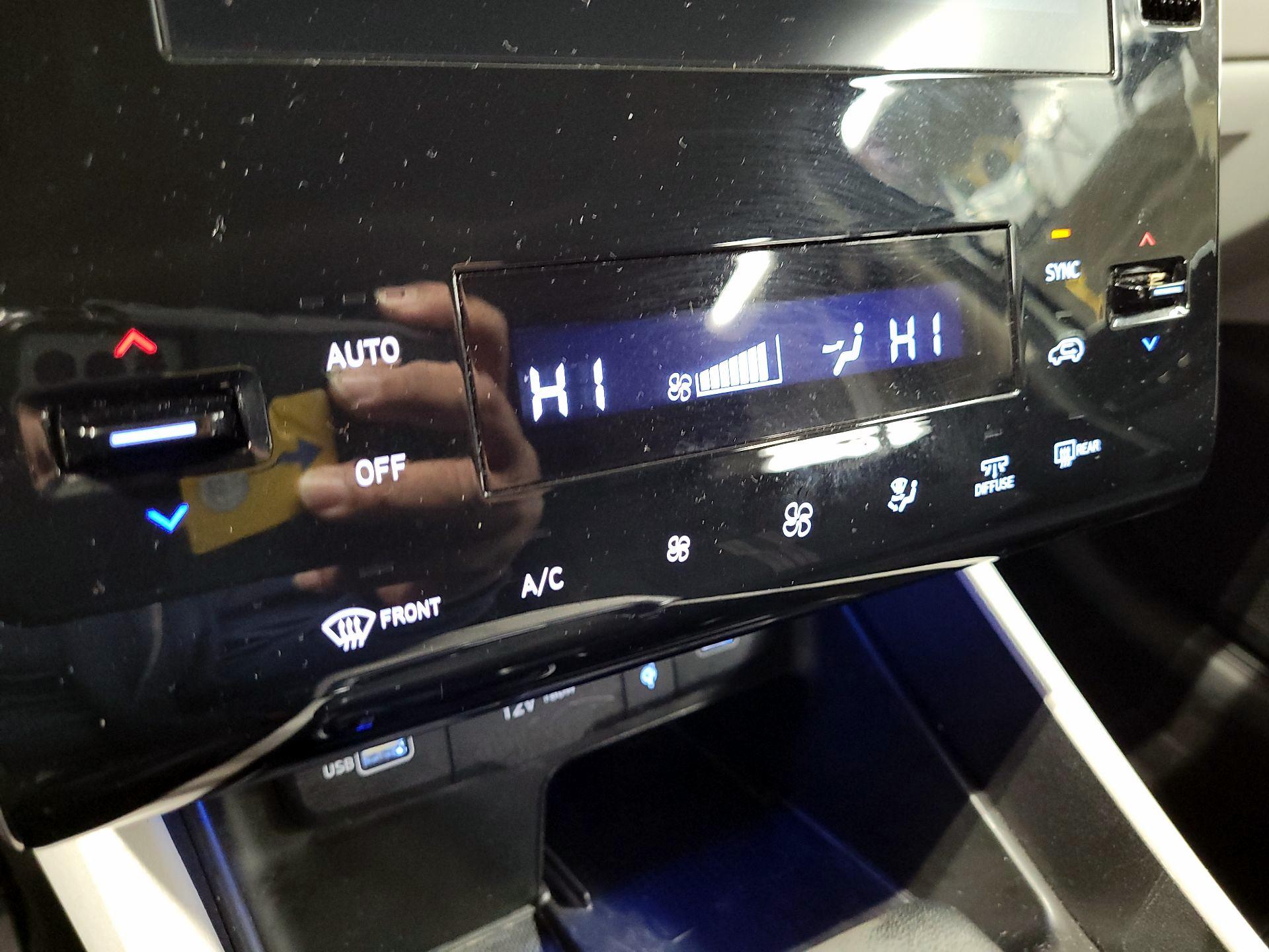 Thumbnail: 2022 Hyundai Tucson - 14